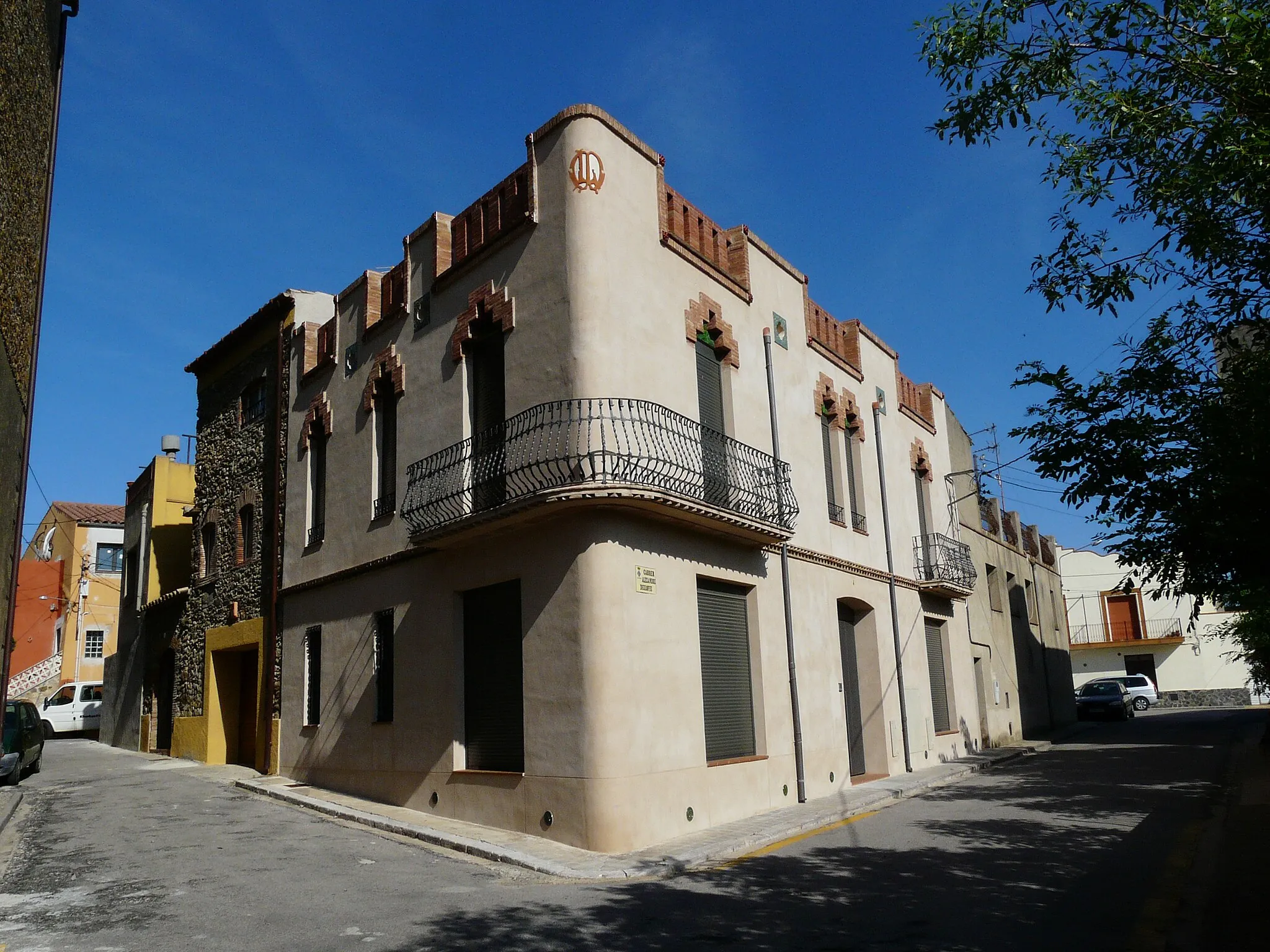 Photo showing: Casa del carrer Deulofeu, 4 (Vilajuïga)