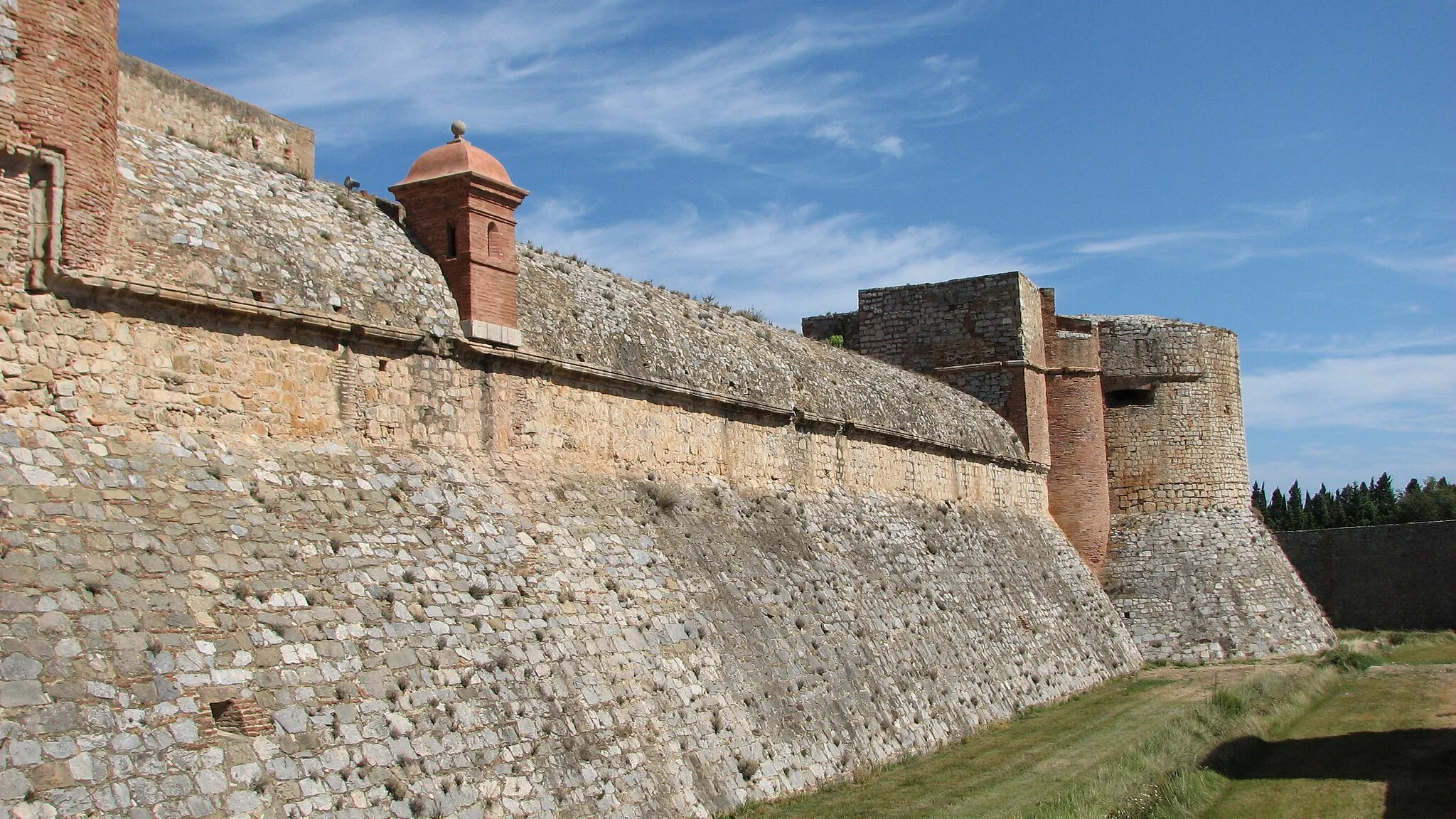 Photo showing: Forteresse de Salses, France