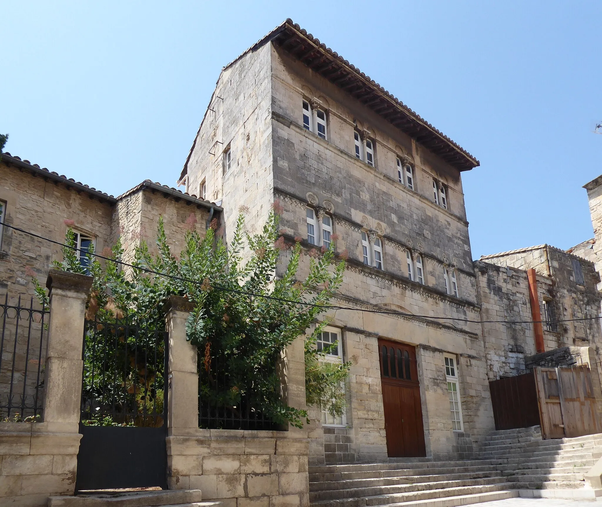 Photo showing: Maison romane de Saint-Gilles-du-Gard