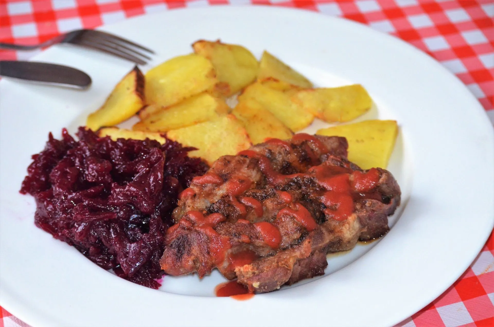 Photo showing: grilled pork neck fillet steak