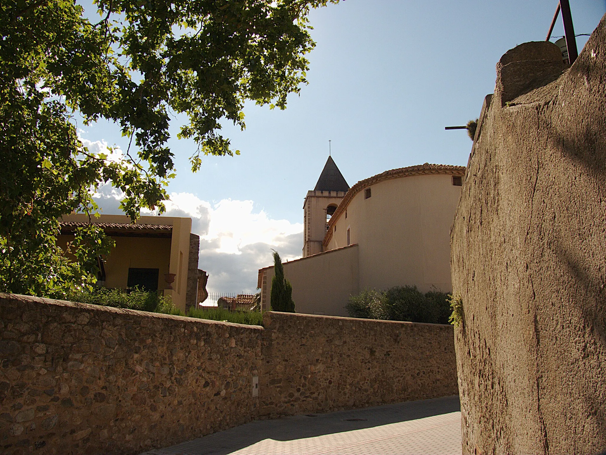 Photo showing: Église paroissiale, Sant Climent Sescebes (Haut-Ampurdan, Gérone, Catalogne, Espagne)