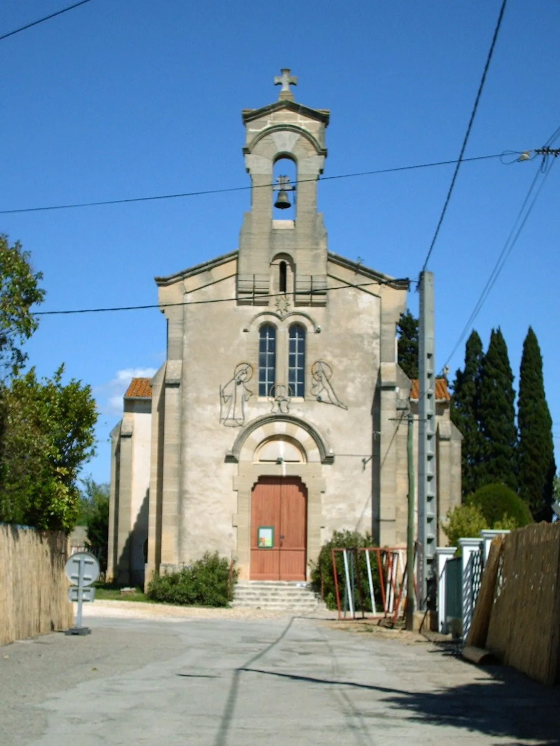 Photo showing: Église de Gallician (Vauvert, Gard)