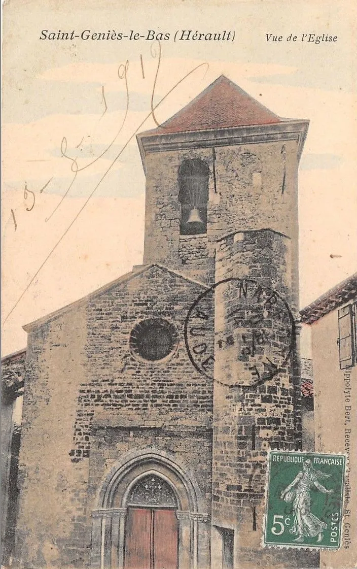 Photo showing: Saint-Geniès-le-Bas, vue de l'Église 1919