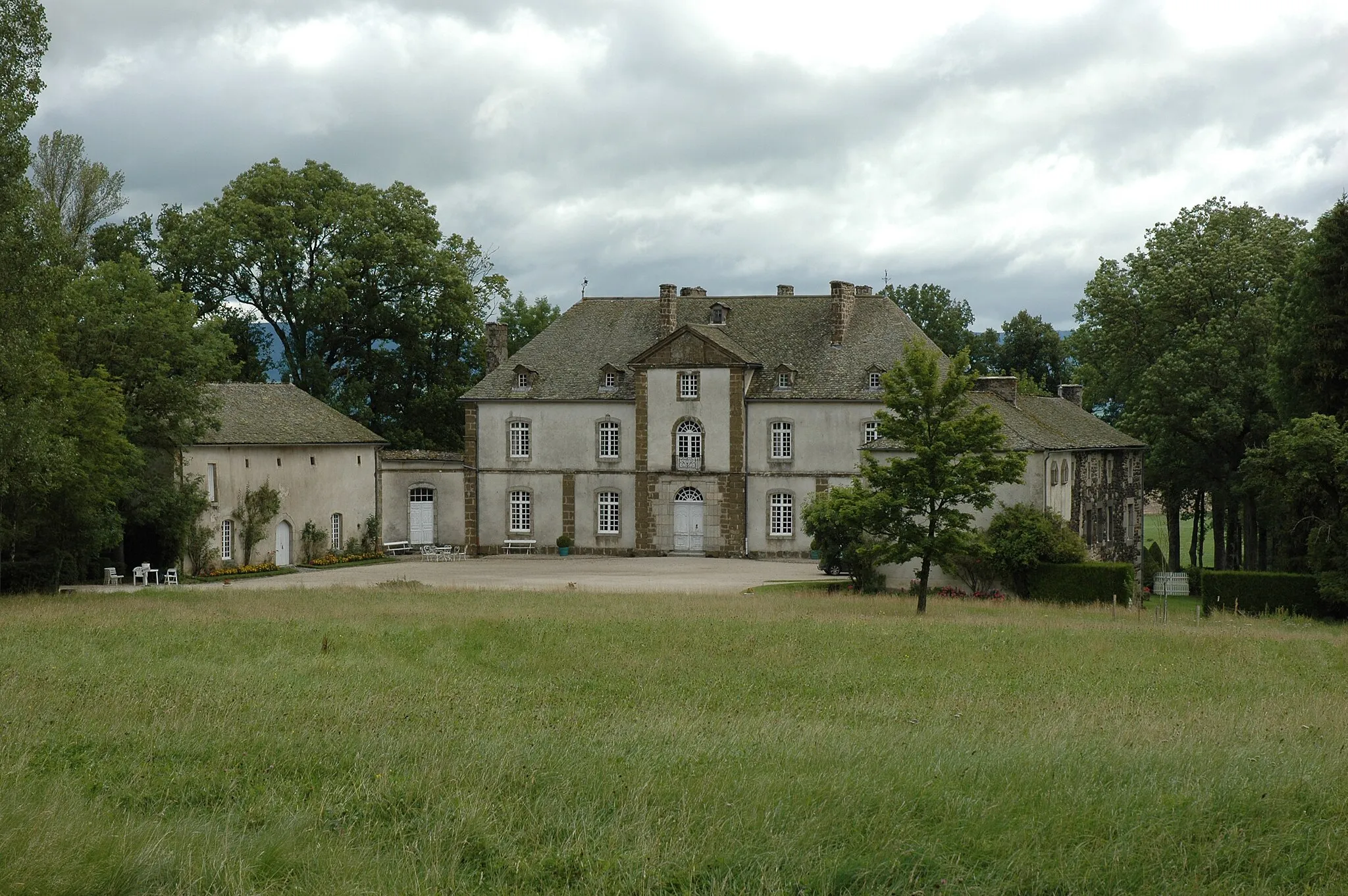 Photo showing: Château du Chassan