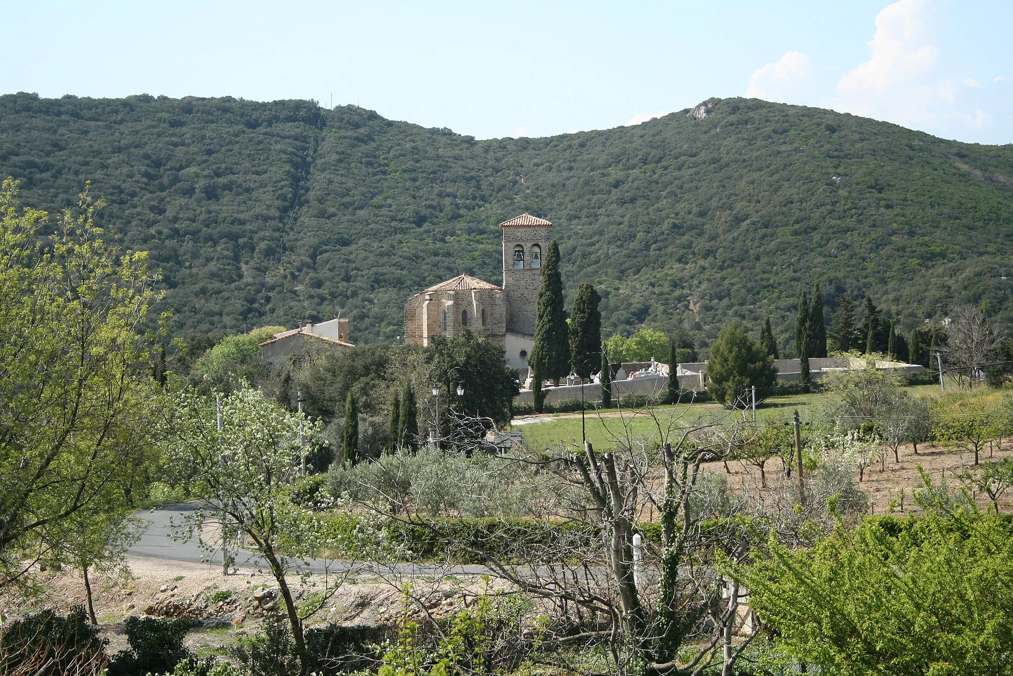 Photo showing: Vailhan (Hérault)- église Notre-Dame.