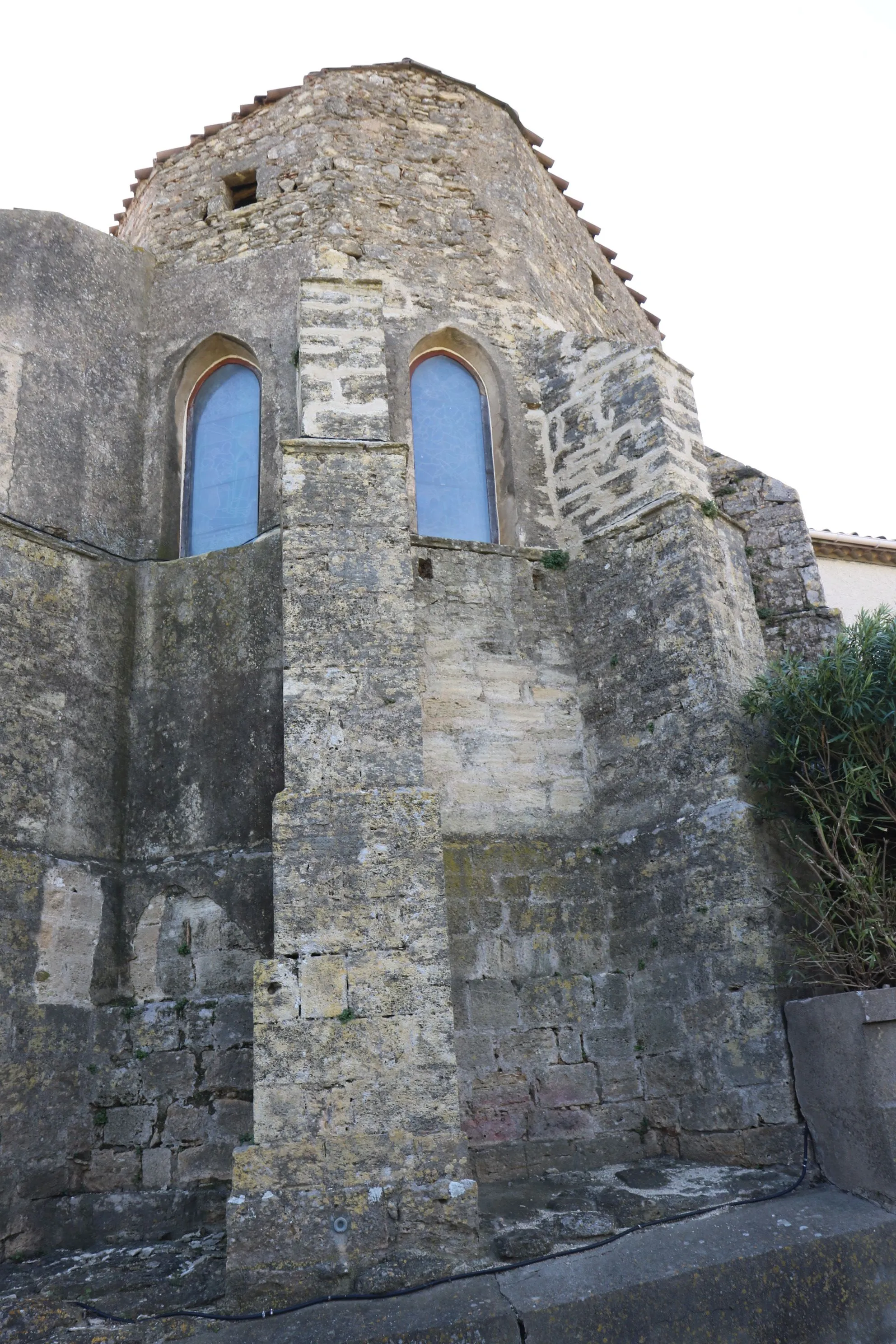 Photo showing: Coulobres (Hérault) - église Saint-Félix-de-Gérone - chevet