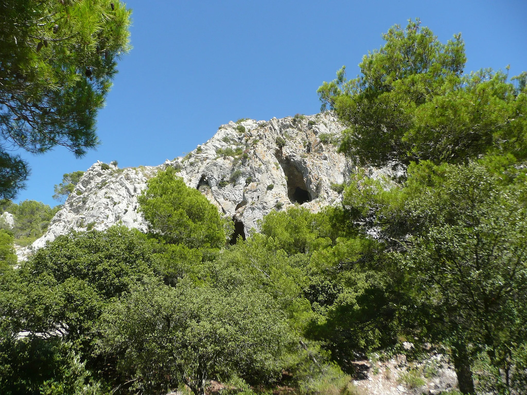 Photo showing: Grotte de la Crouzade à Gruissan (France).
