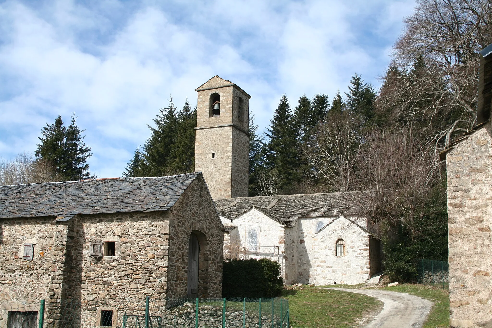 Photo showing: Église Saint-Pierre de Salvergues (édifiée en 1822) - commune de Cambon-et-Salvergues - Hérault)