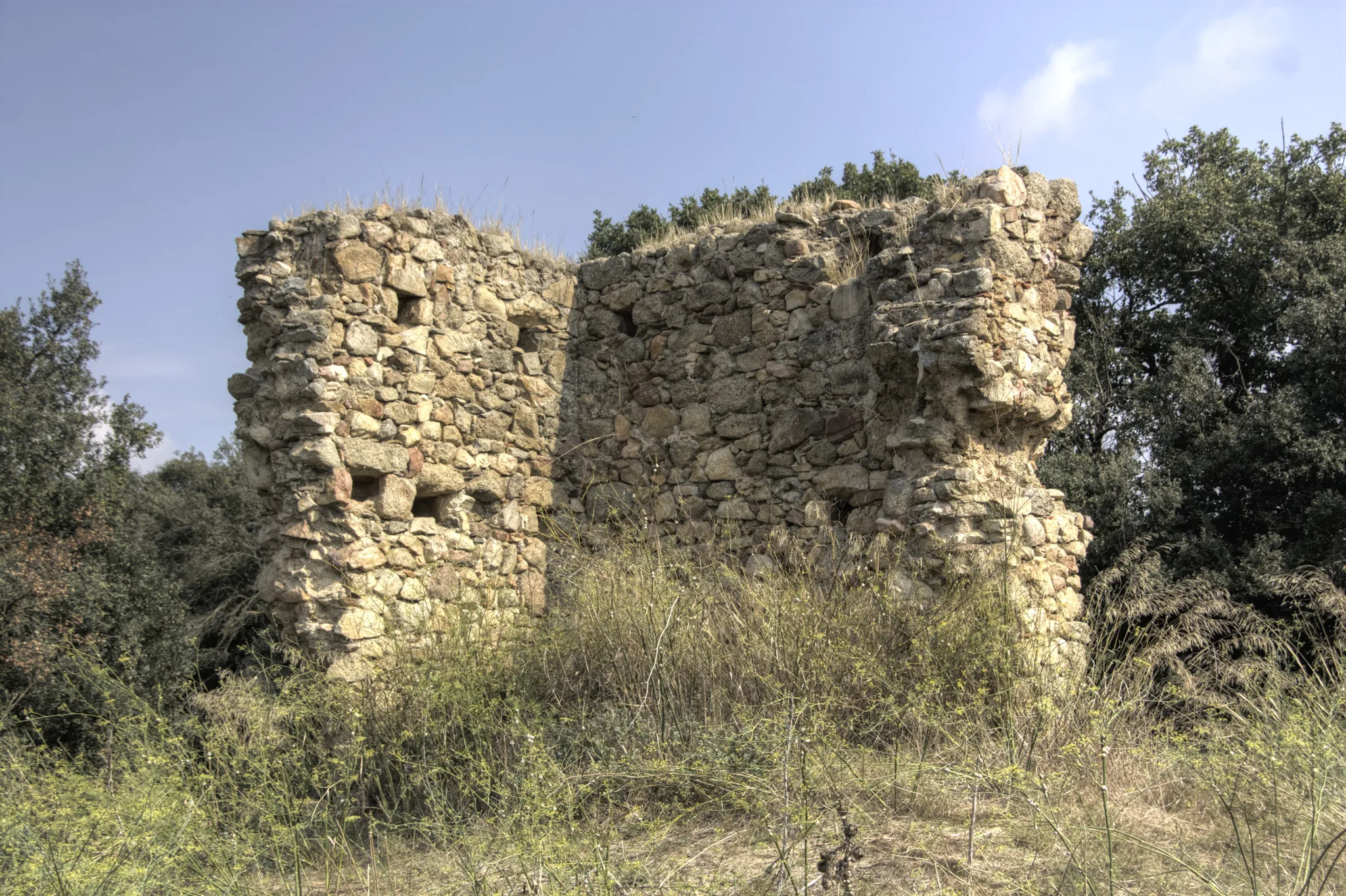 Photo showing: Castell de Vilaüt, a Pau (Alt Empordà)