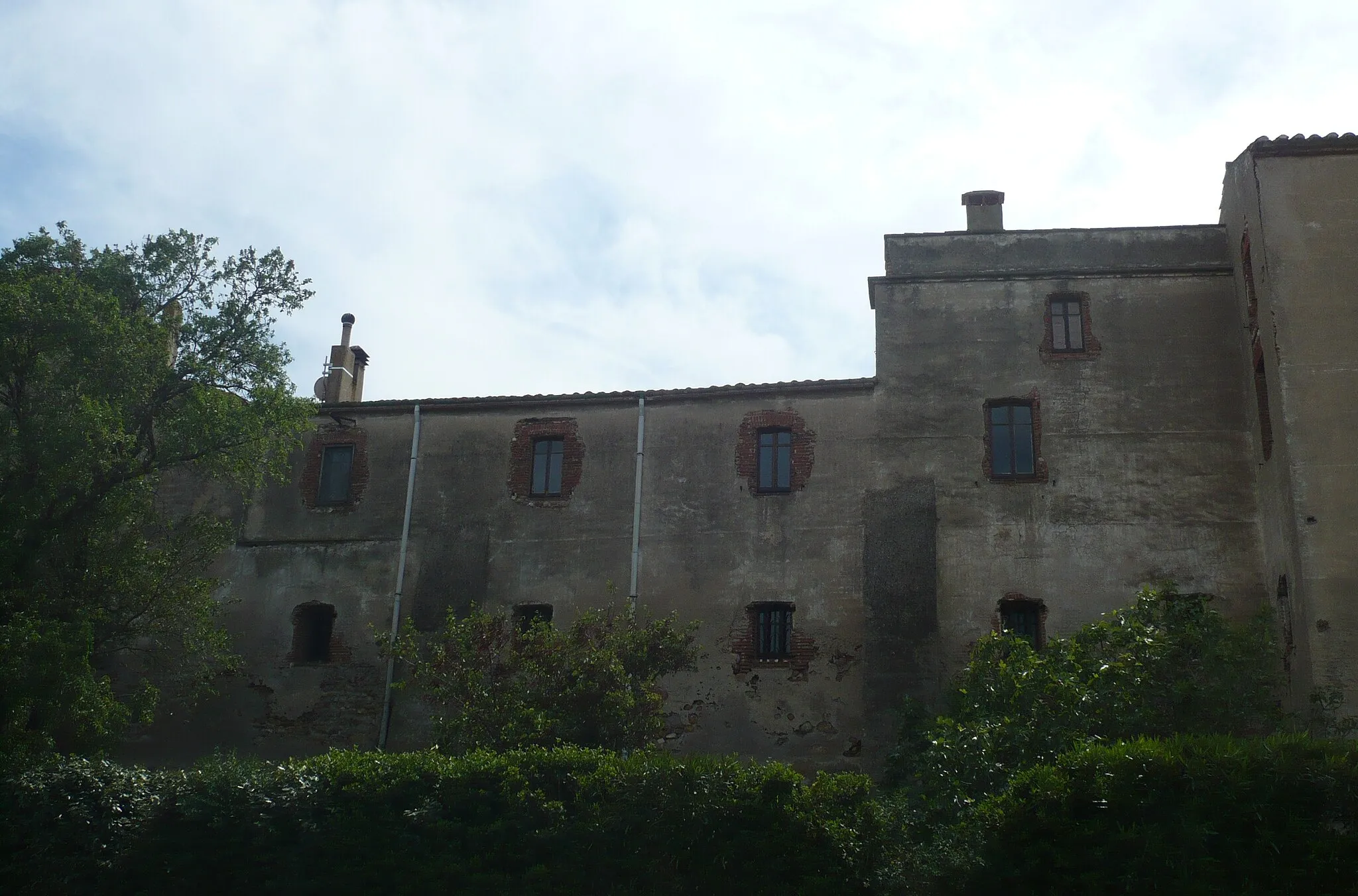 Photo showing: Façade nord-est du château de Corneilla-del-Vercol