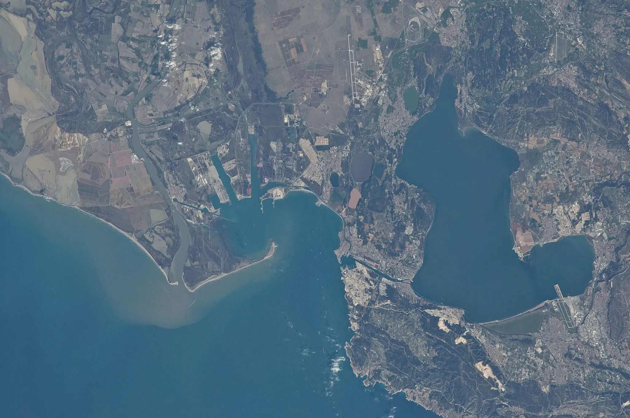 Photo showing: View of France taken during ISS Expedition 23.
