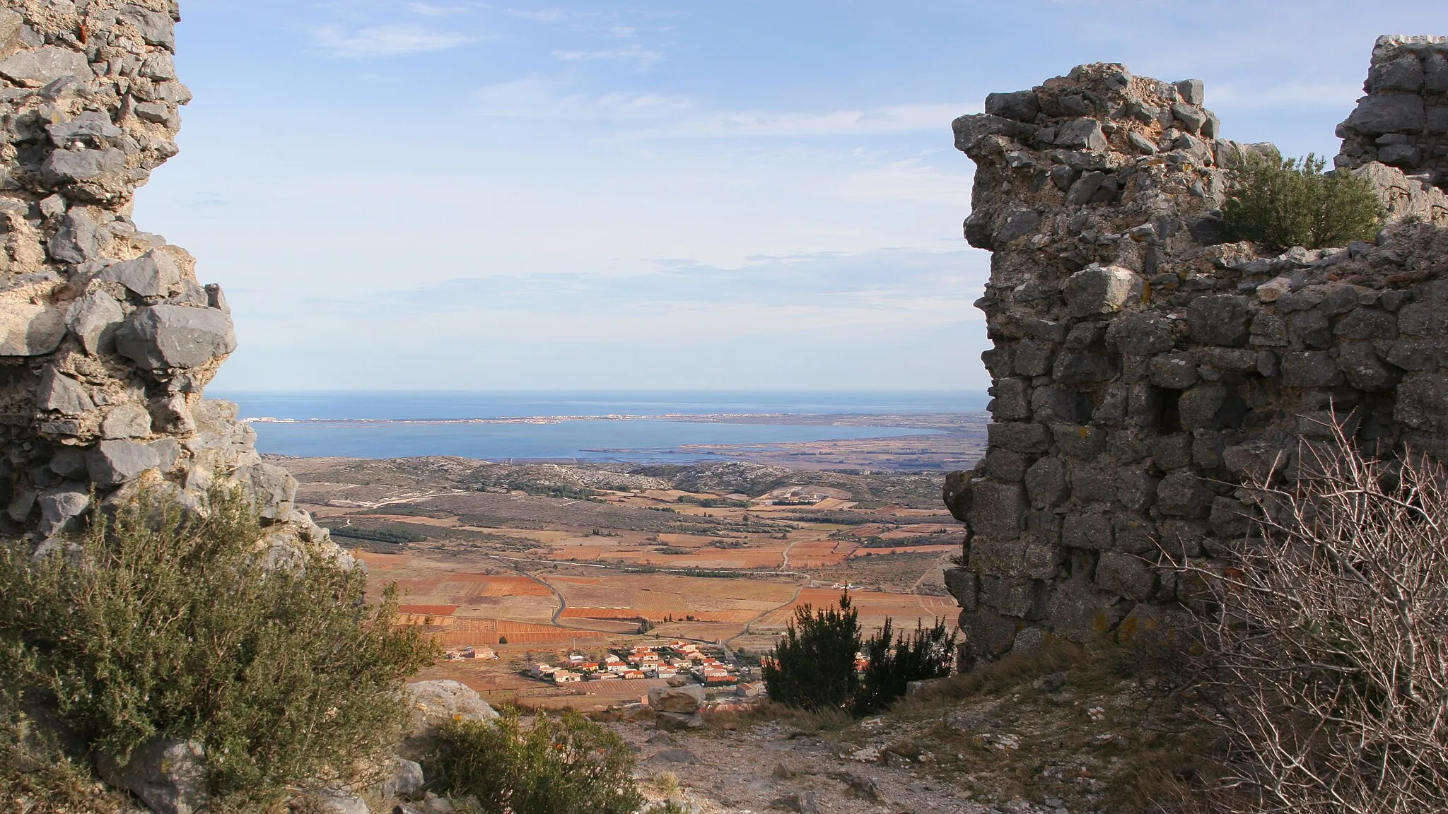 Photo showing: Village vu du château