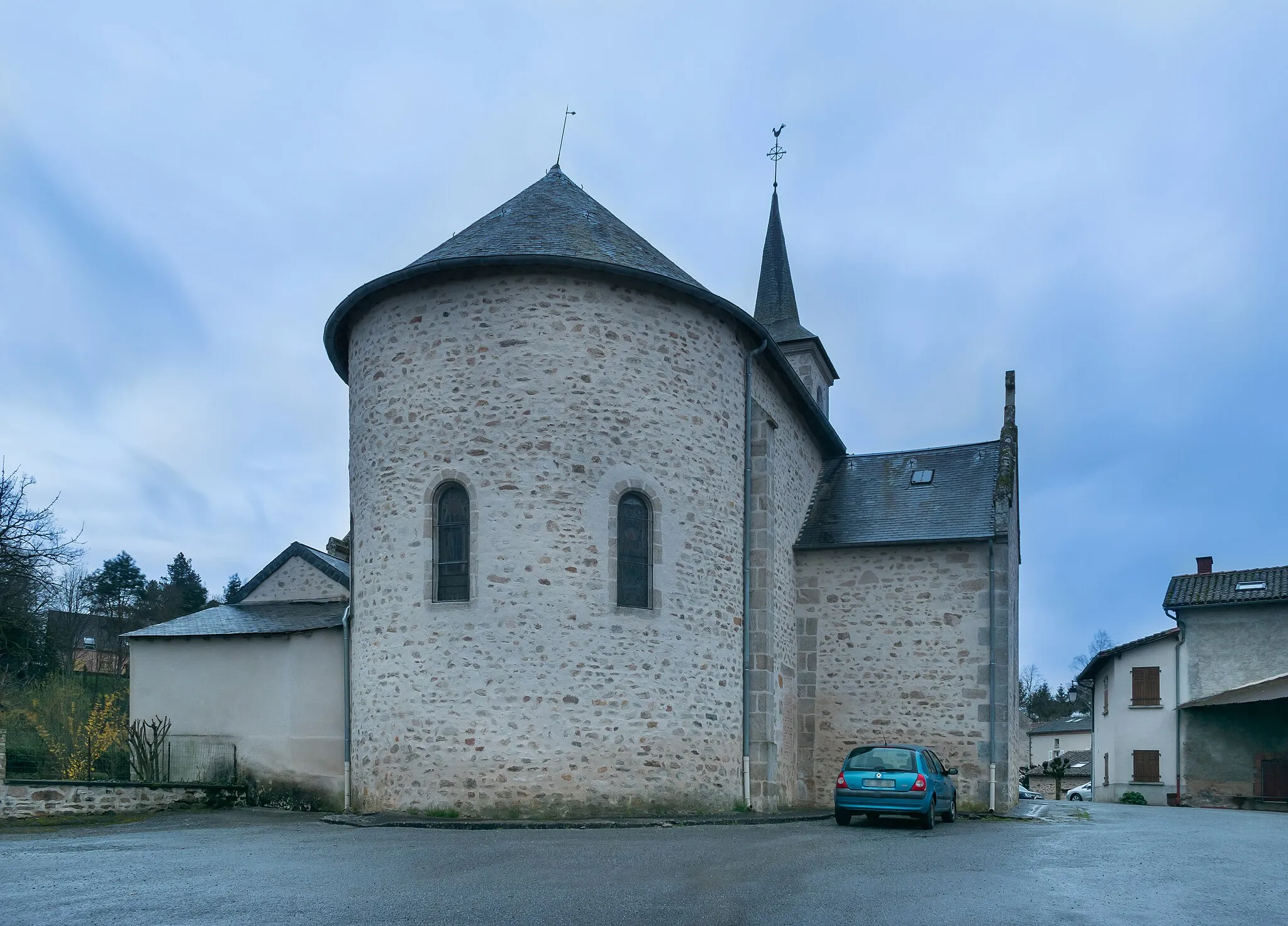 Photo showing: Saint Junien church in Saint-Junien-les-Combes, Haute-Vienne, France