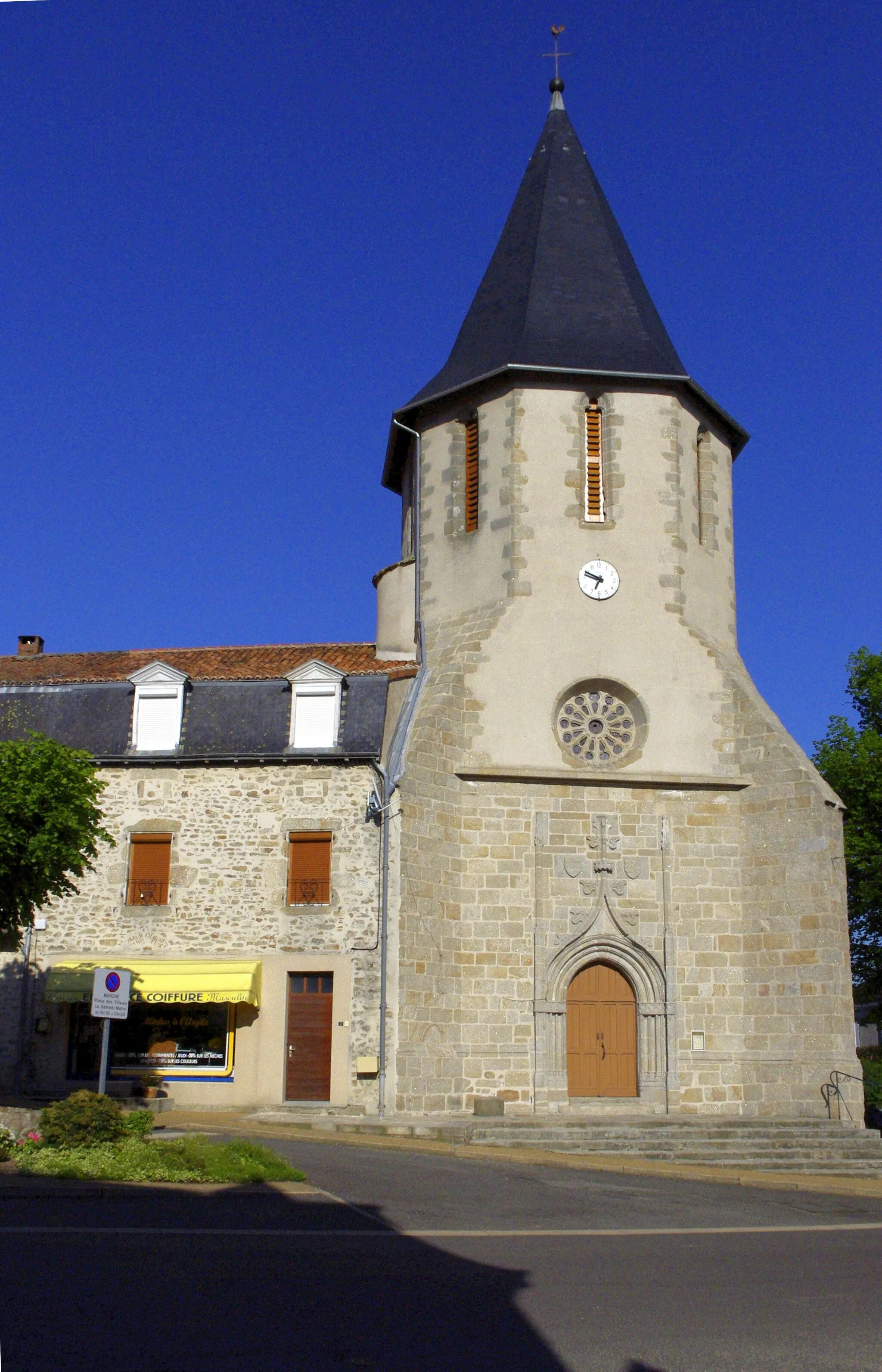 Photo showing: Saint Mathieu en Haute-Vienne l'église