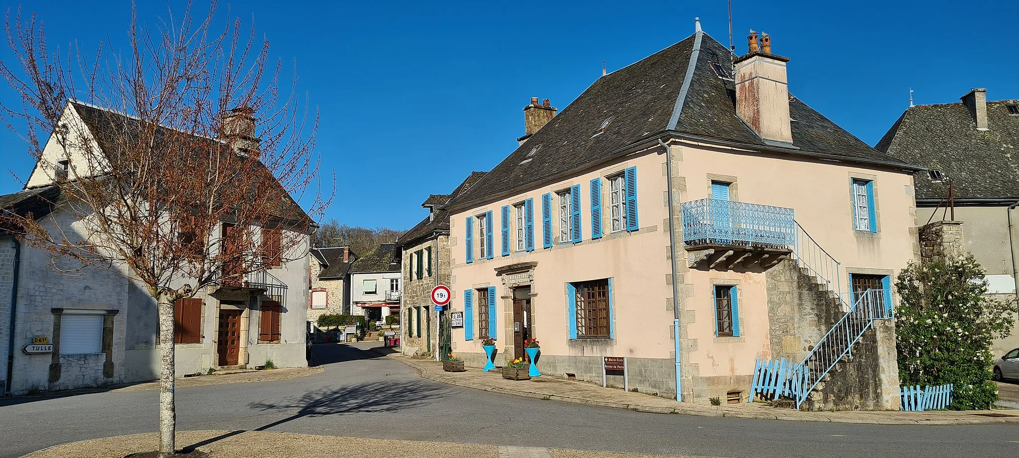 Photo showing: Le Bourg Saint Martial de Gimel, Maison Passiés