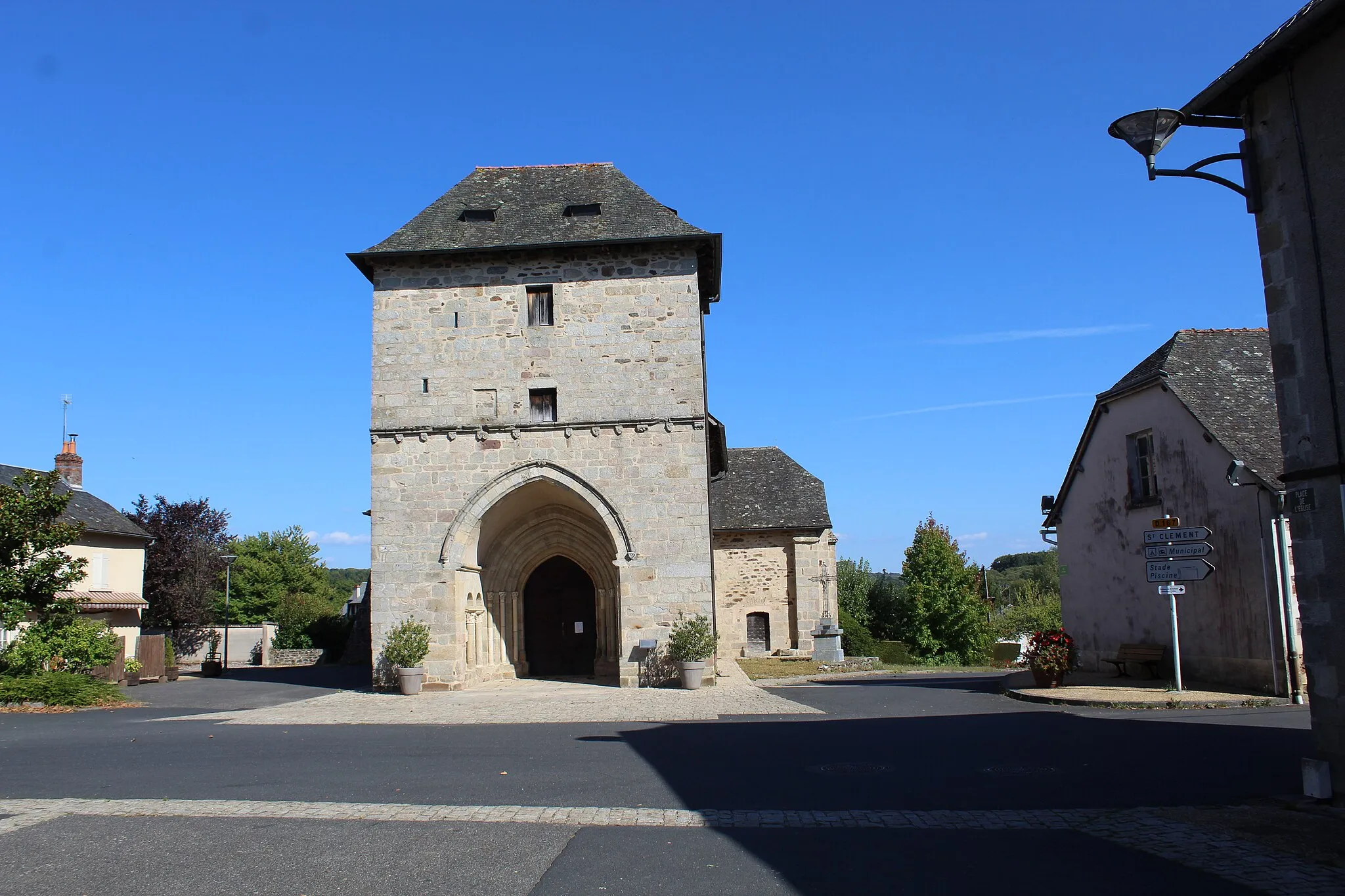 Photo showing: L'église