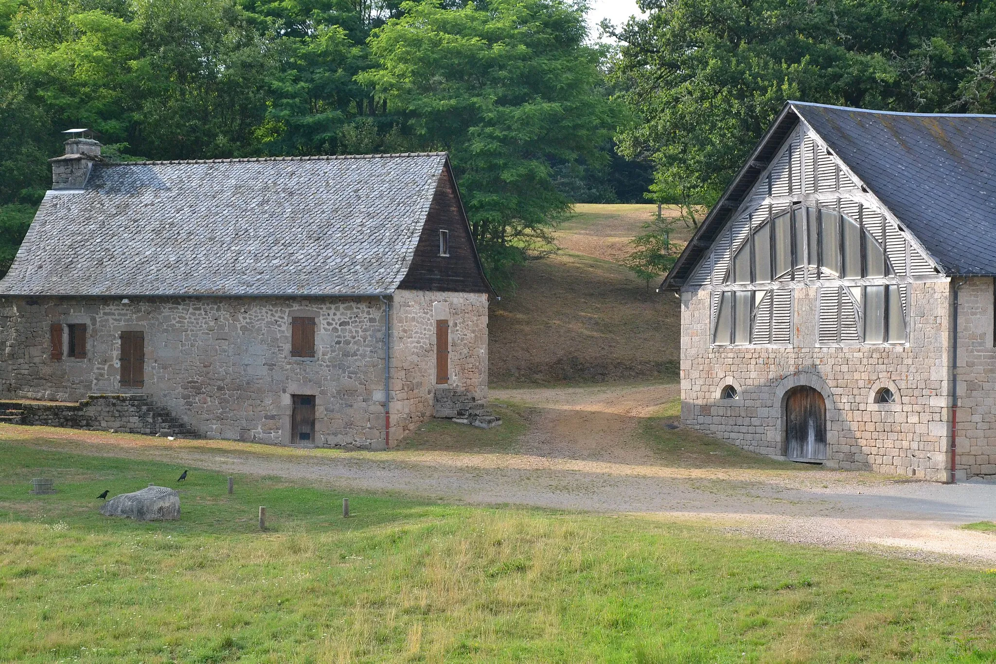 Photo showing: Granges du Domaine de Sédières (Clergoux, Corrèze, France).