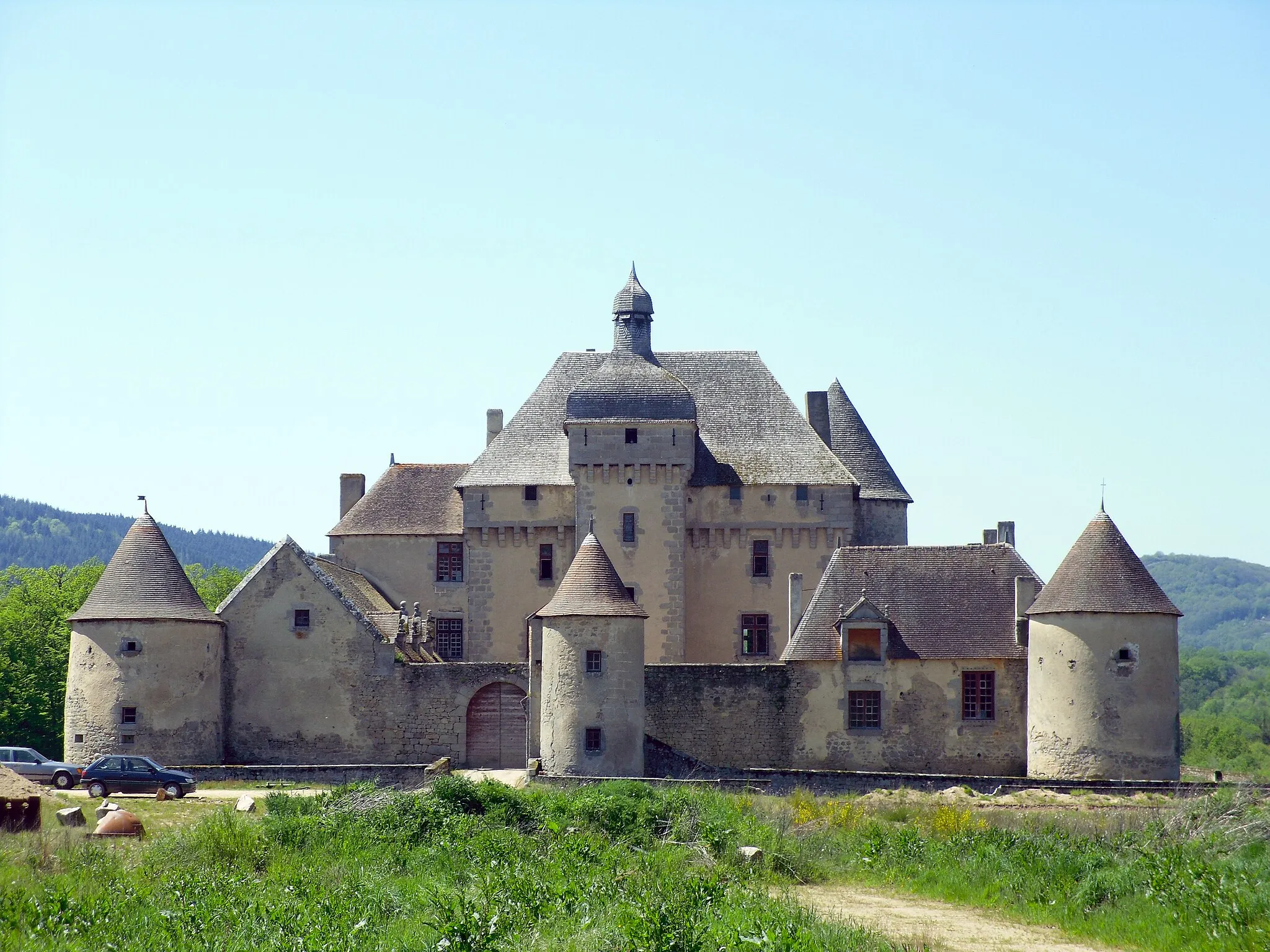 Photo showing: Château XIVe siècle