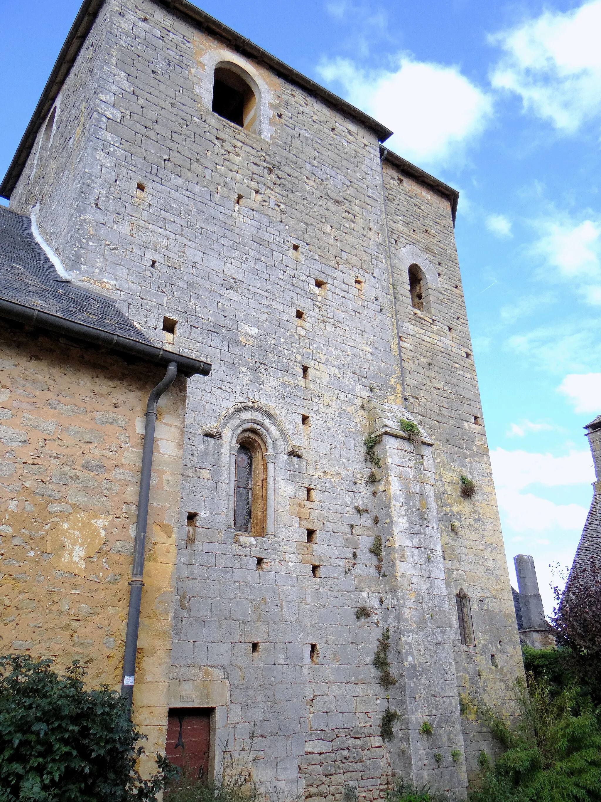 Photo showing: Nadaillac - Église Saint-Denis