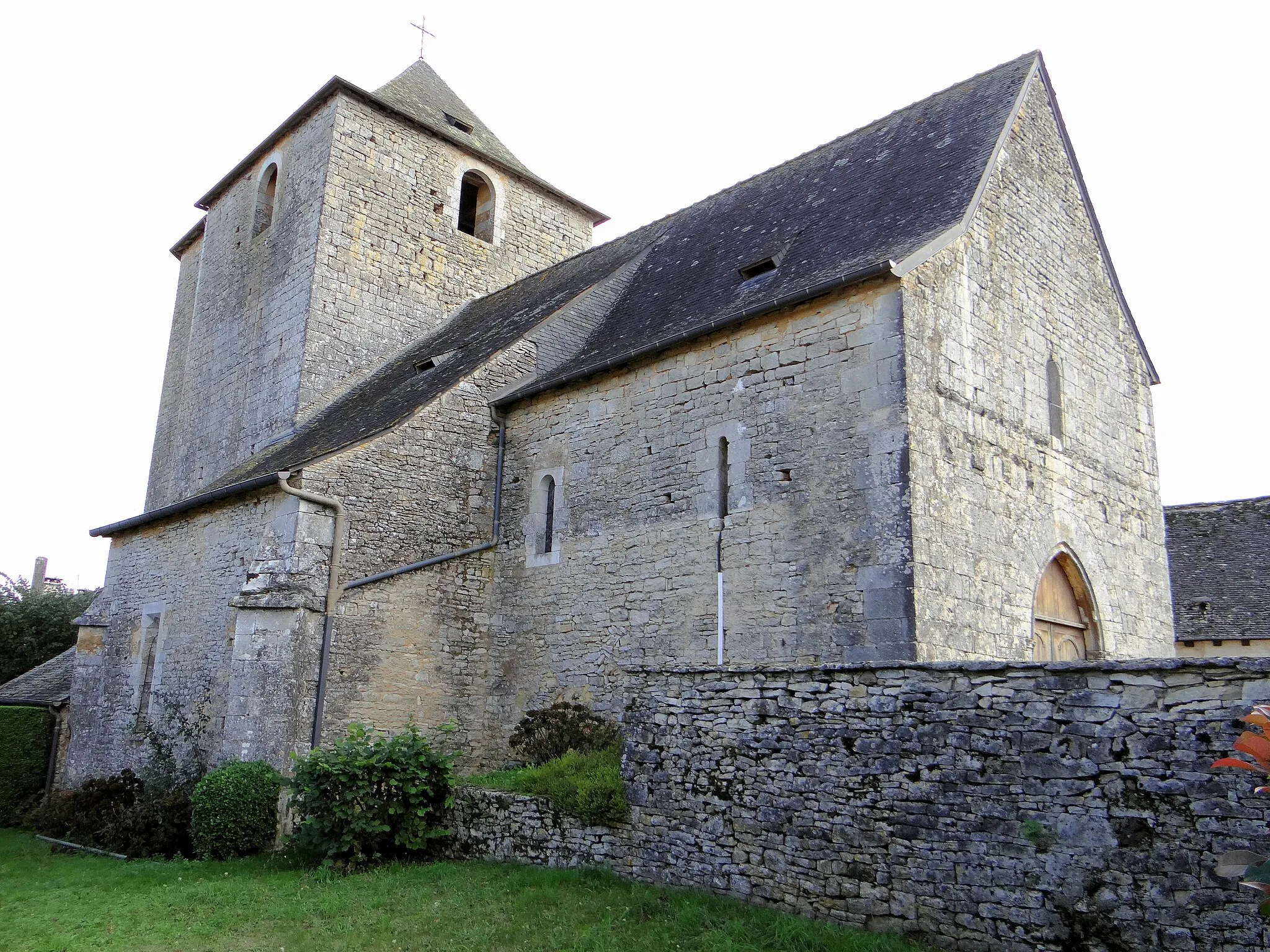 Photo showing: Nadaillac - Église Saint-Denis