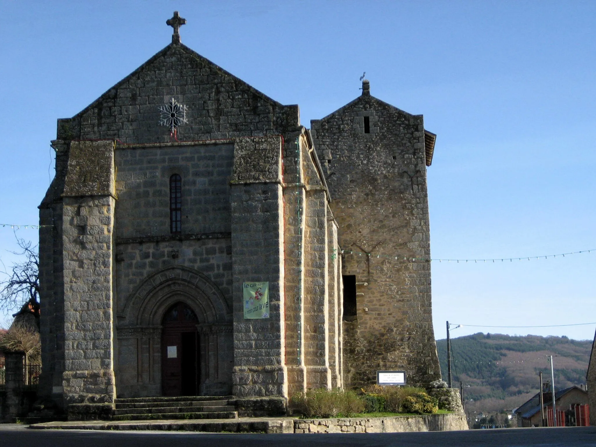 Photo showing: Église de Saint-Sulpice-Laurière,  (Classé, 1982)