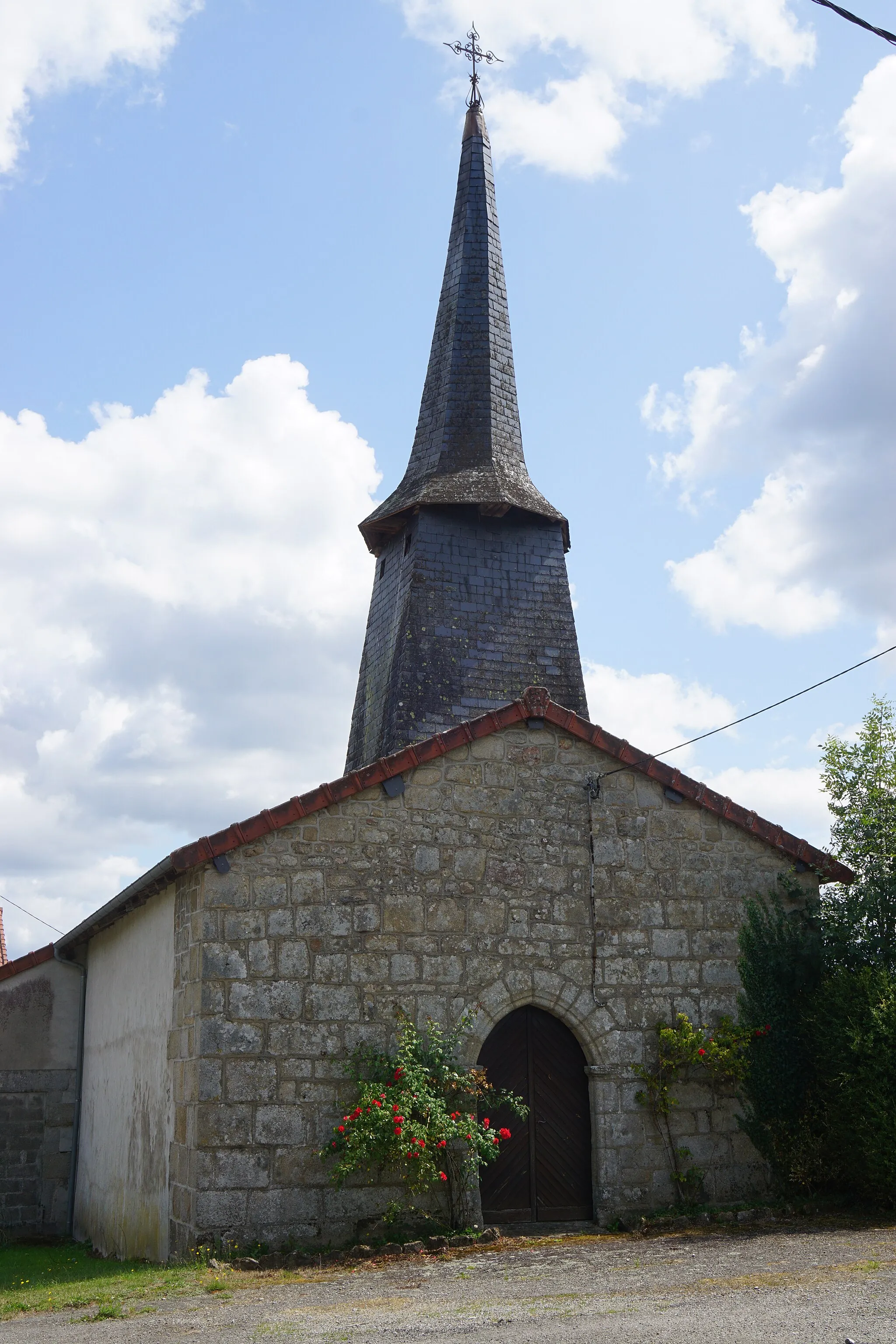 Photo showing: Petite chapelle à Bosmoreau-les-Mines.