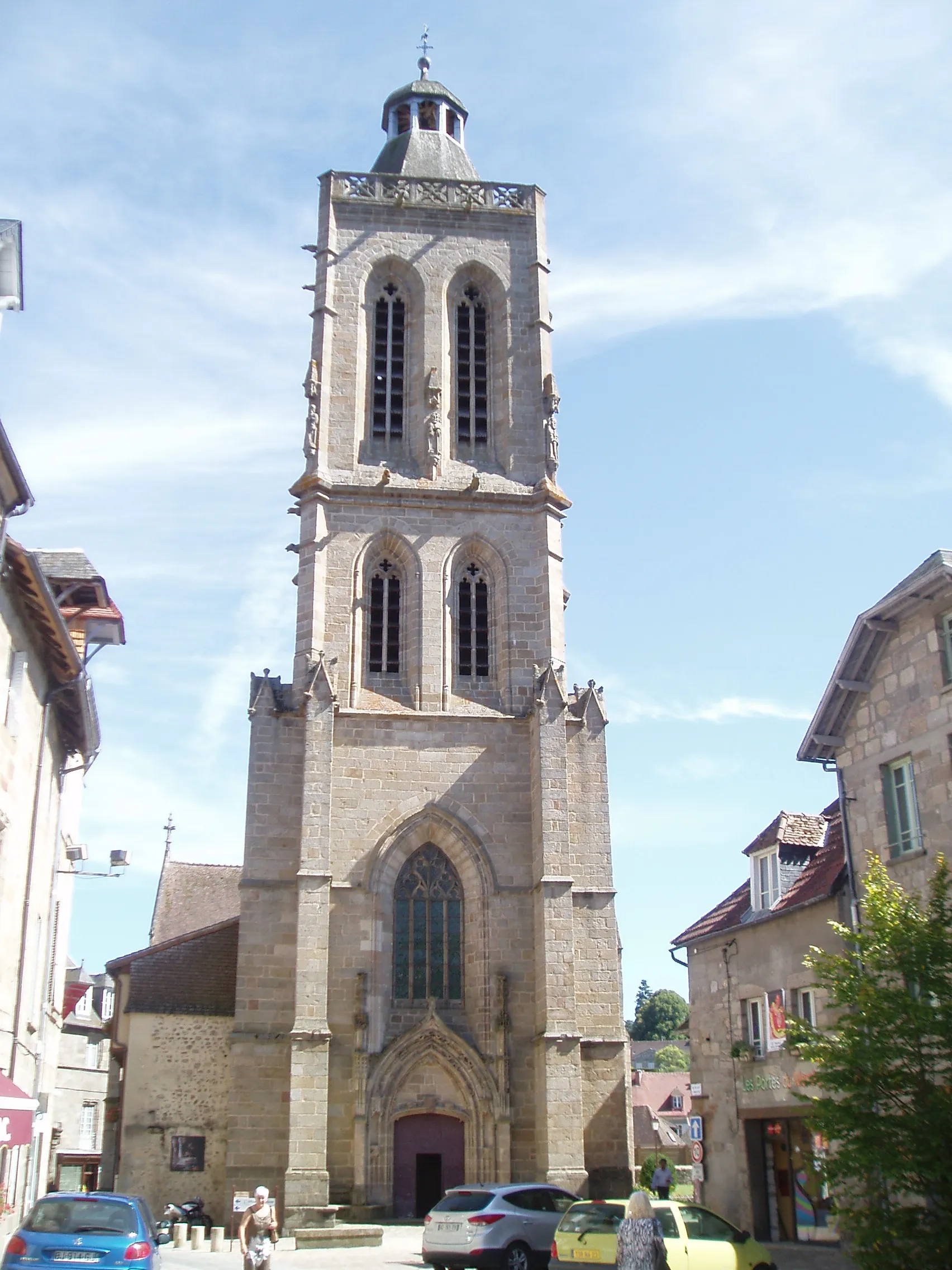 Photo showing: Église Sainte Valérie de Felletin