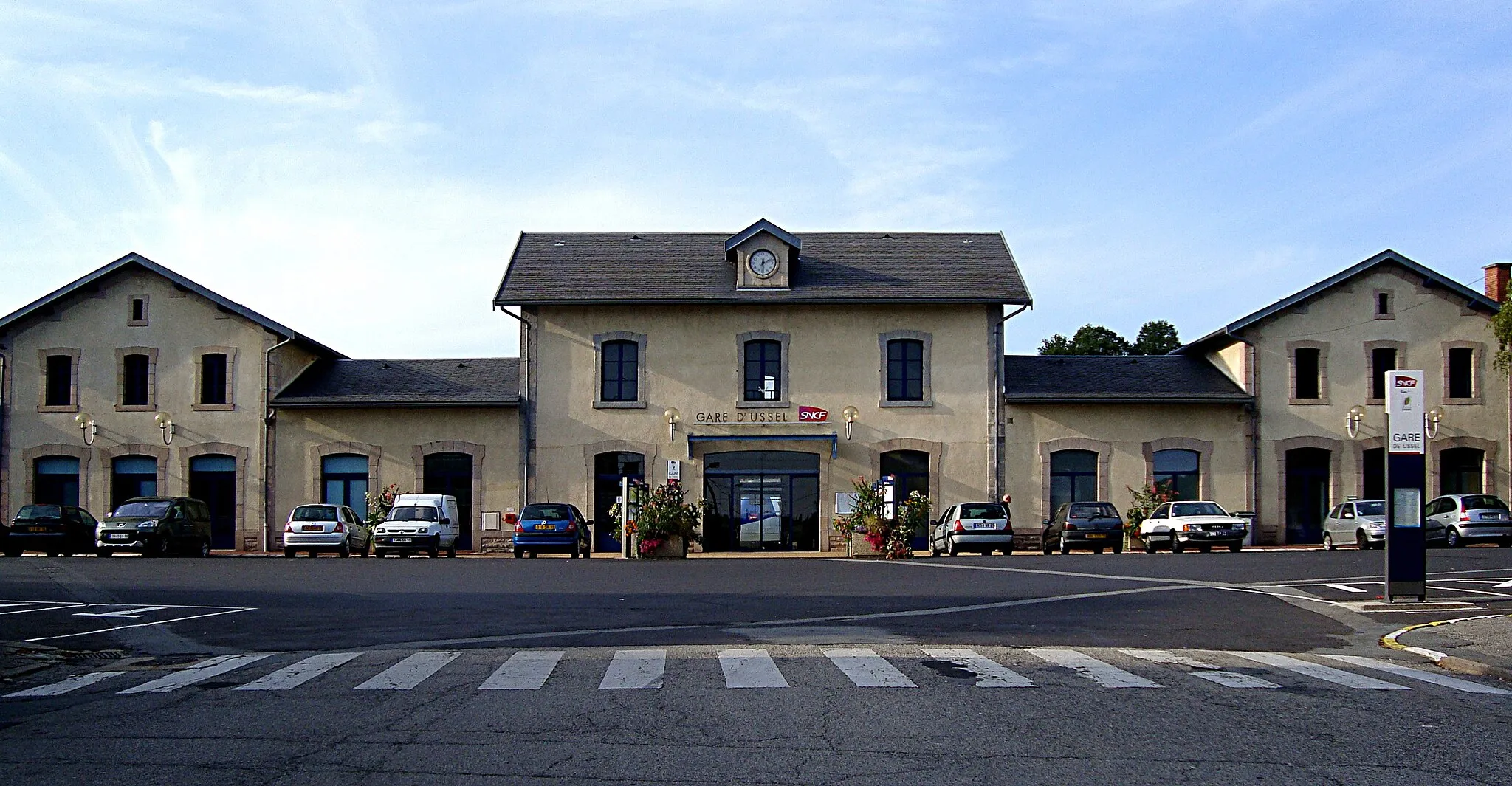 Photo showing: La gare d’Ussel (Corrèze, Limousin, France).