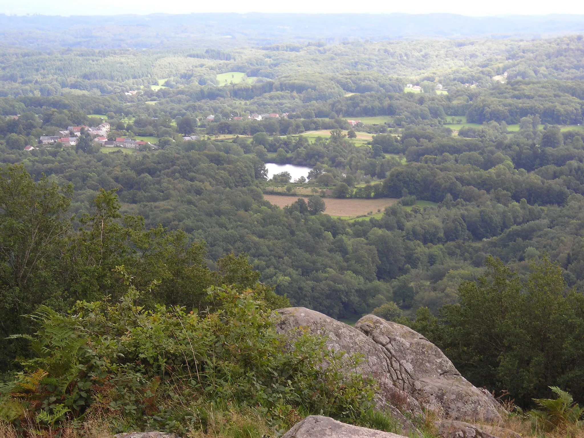 Photo showing: Puy Gaudy vue 128844