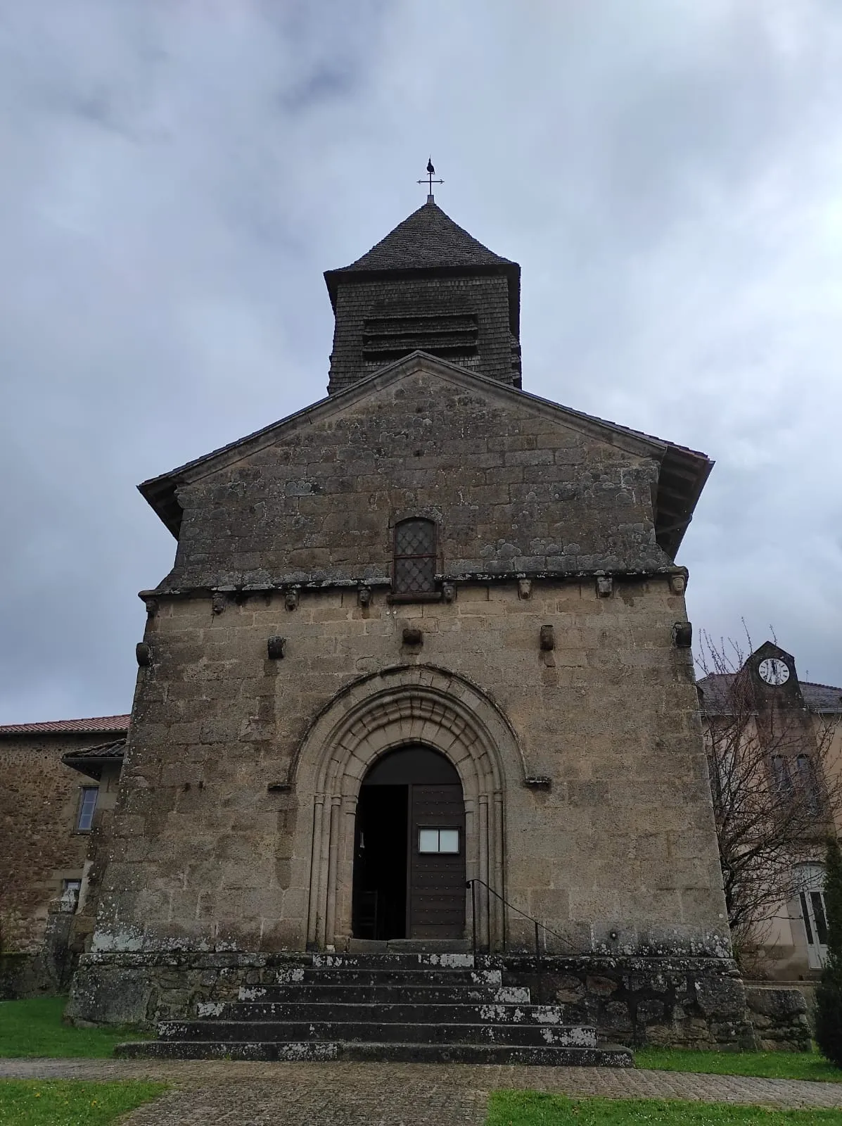 Photo showing: Église Saint-Philippe-et-Saint-Jacques située à Boisseuil en Haute-Vienne en Nouvelle-Aquitaine en France