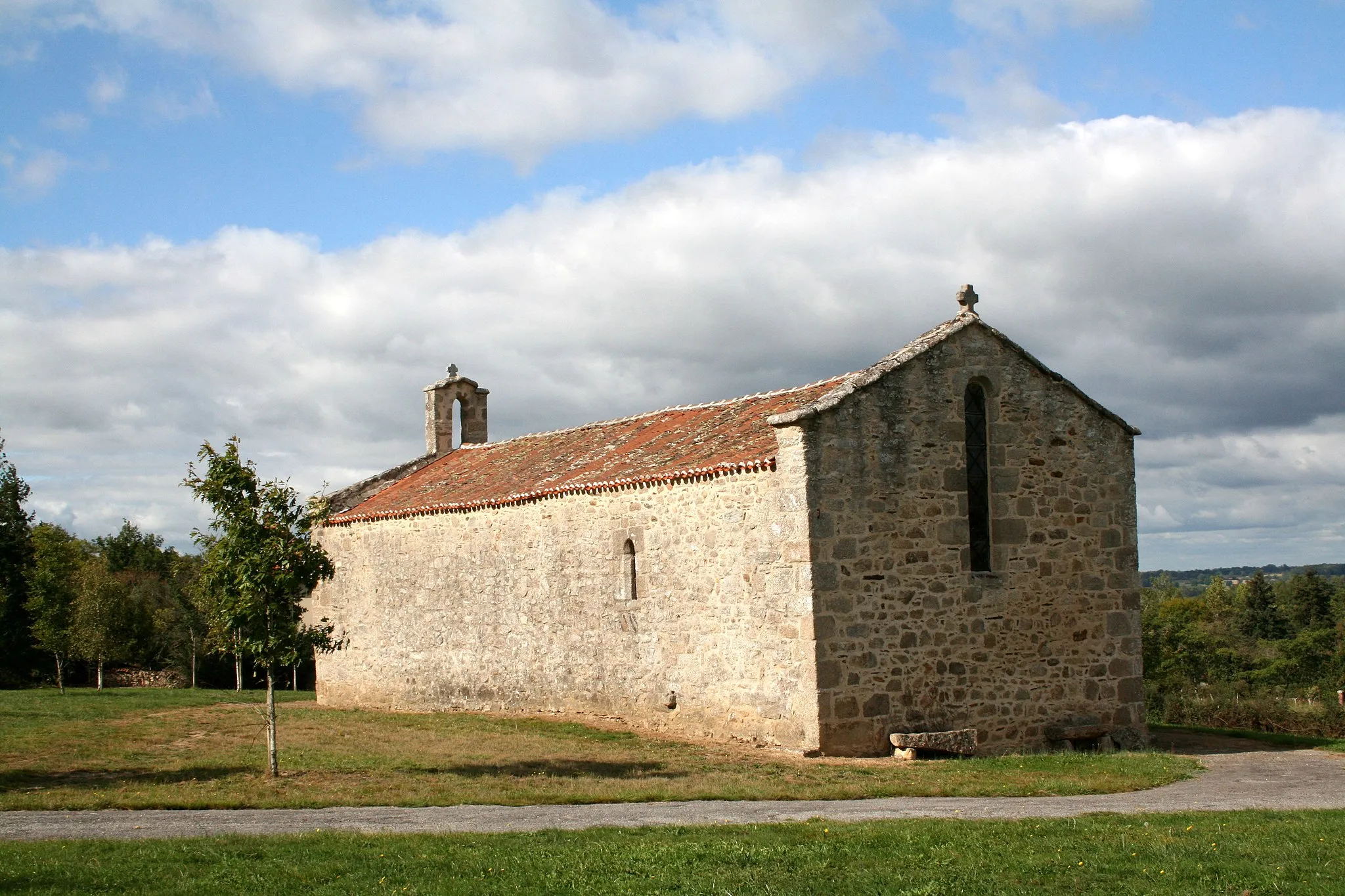 Photo showing: Chapelle Saint-Jean-Baptiste de Bussière-Boffy,  (Inscrit, 1986)