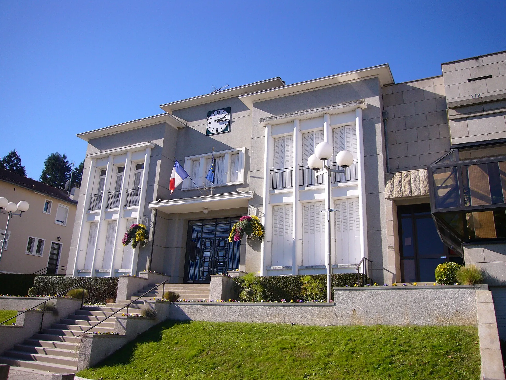 Photo showing: Mairie du Palais-sur-Vienne, Haute-Vienne, France