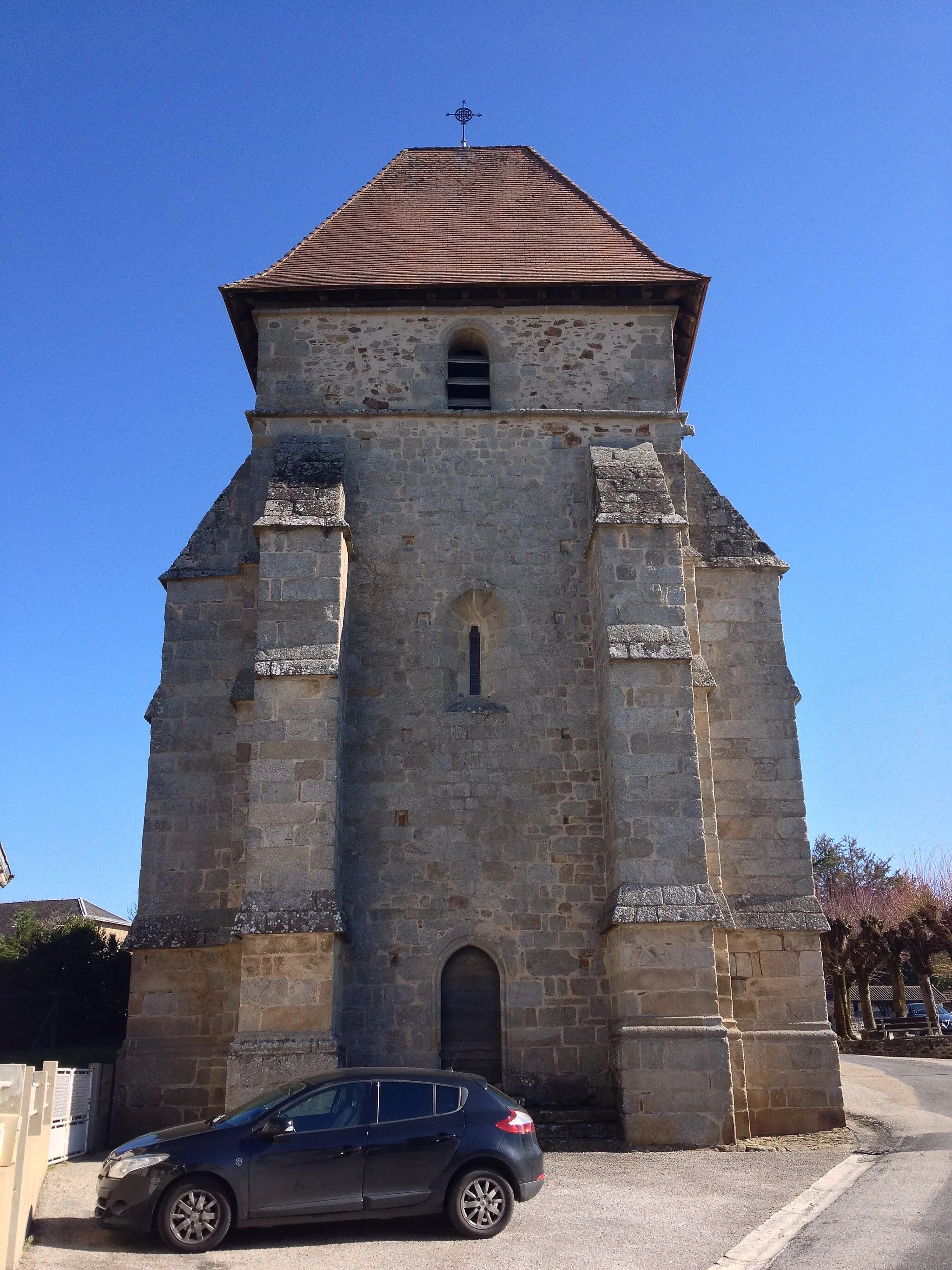 Photo showing: This building is indexed in the base Mérimée, a database of architectural heritage maintained by the French Ministry of Culture, under the reference PA00100402 .