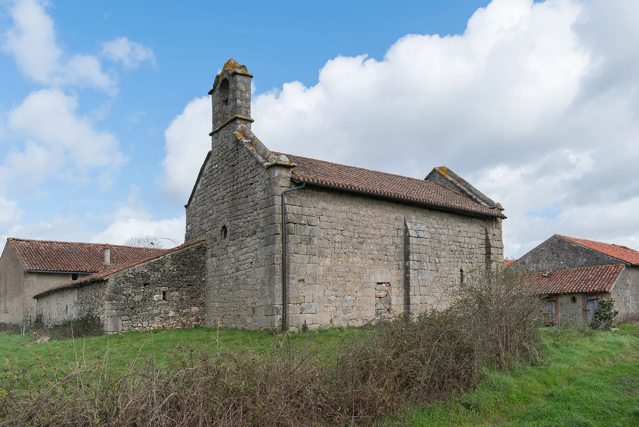 Photo showing: This building is classé au titre des monuments historiques de la France. It is indexed in the base Mérimée, a database of architectural heritage maintained by the French Ministry of Culture, under the reference PA00100505 .