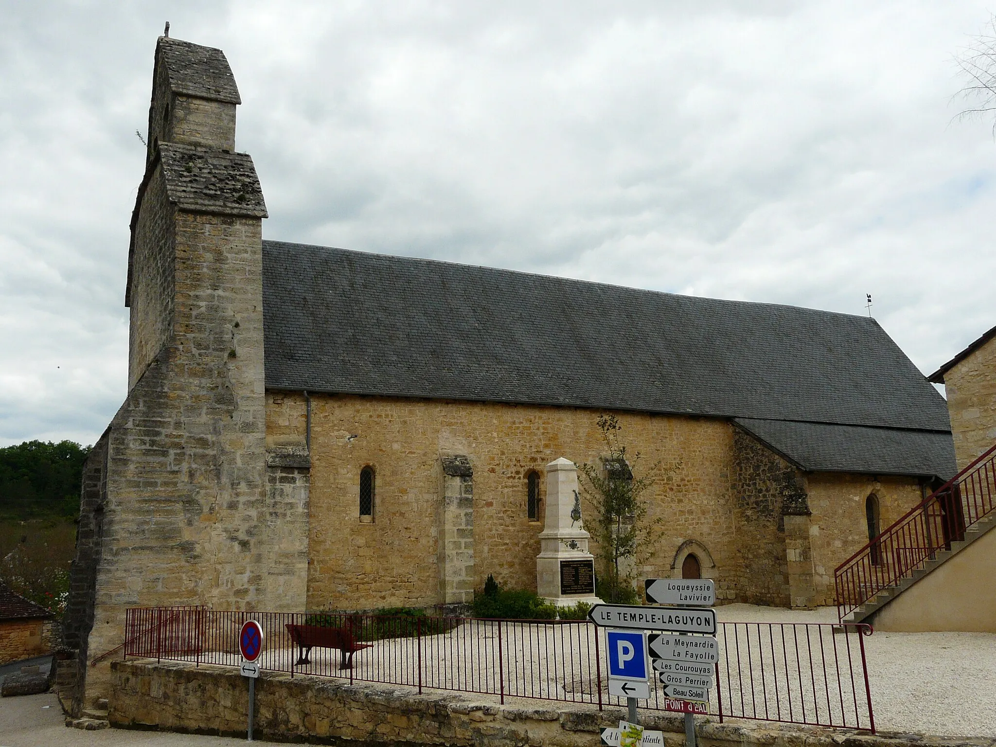 Photo showing: L'église de Granges-d'Ans, Dordogne, France.