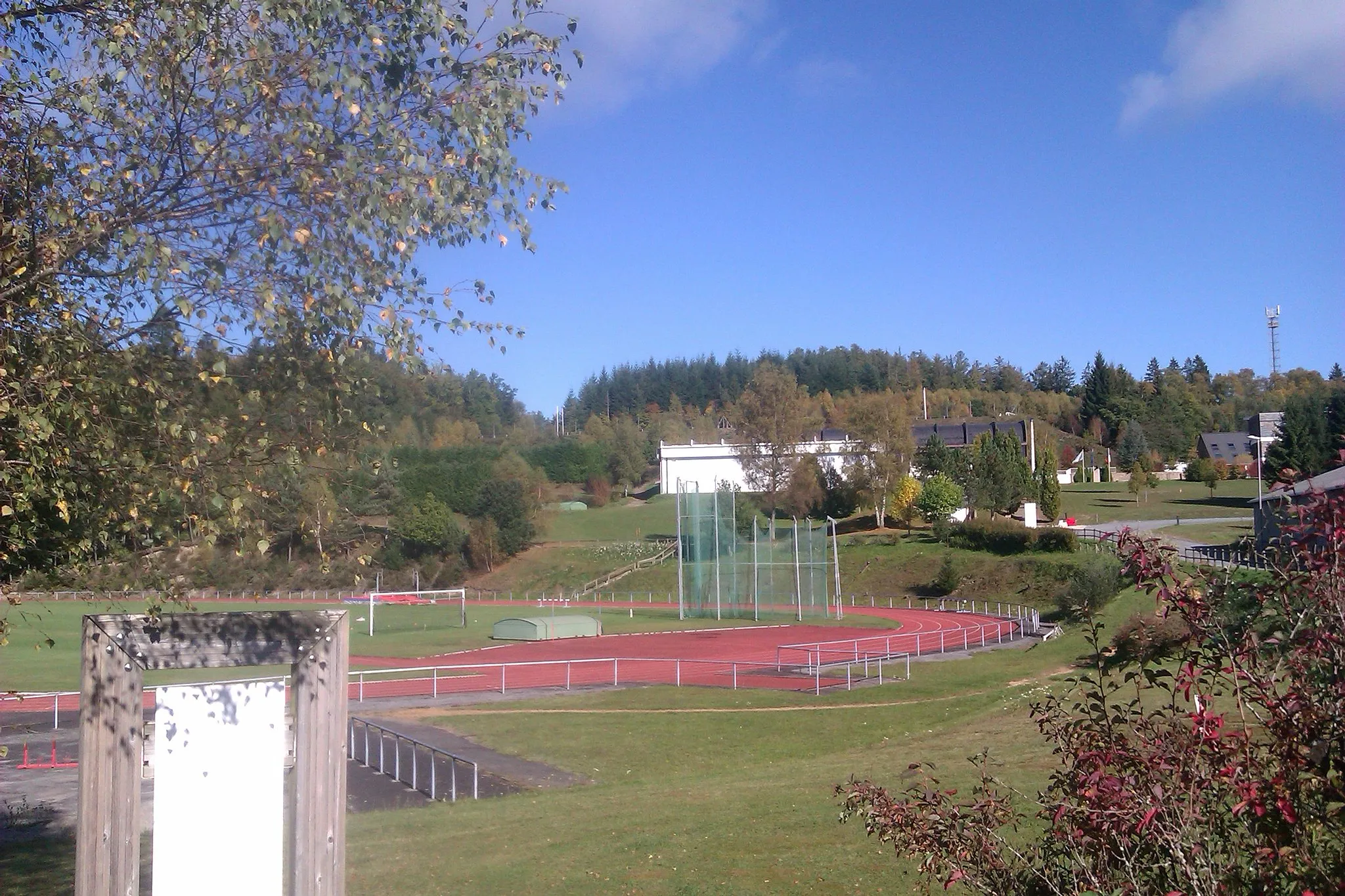 Photo showing: Centre sportif de Bugeat : Espace Mille Sources