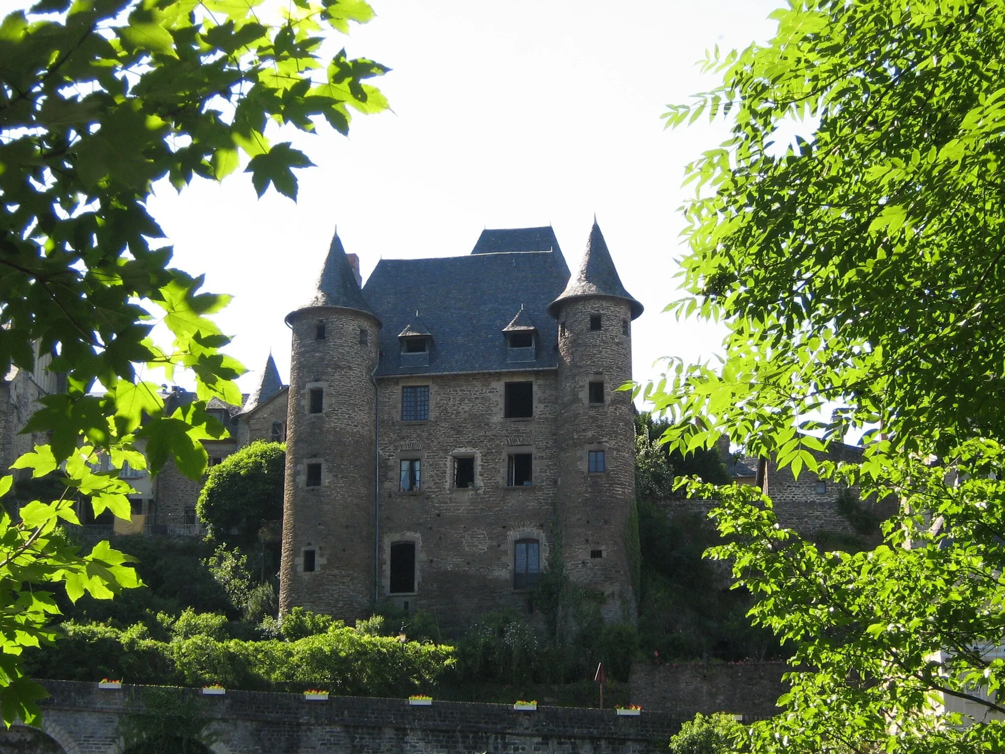 Photo showing: uzerche