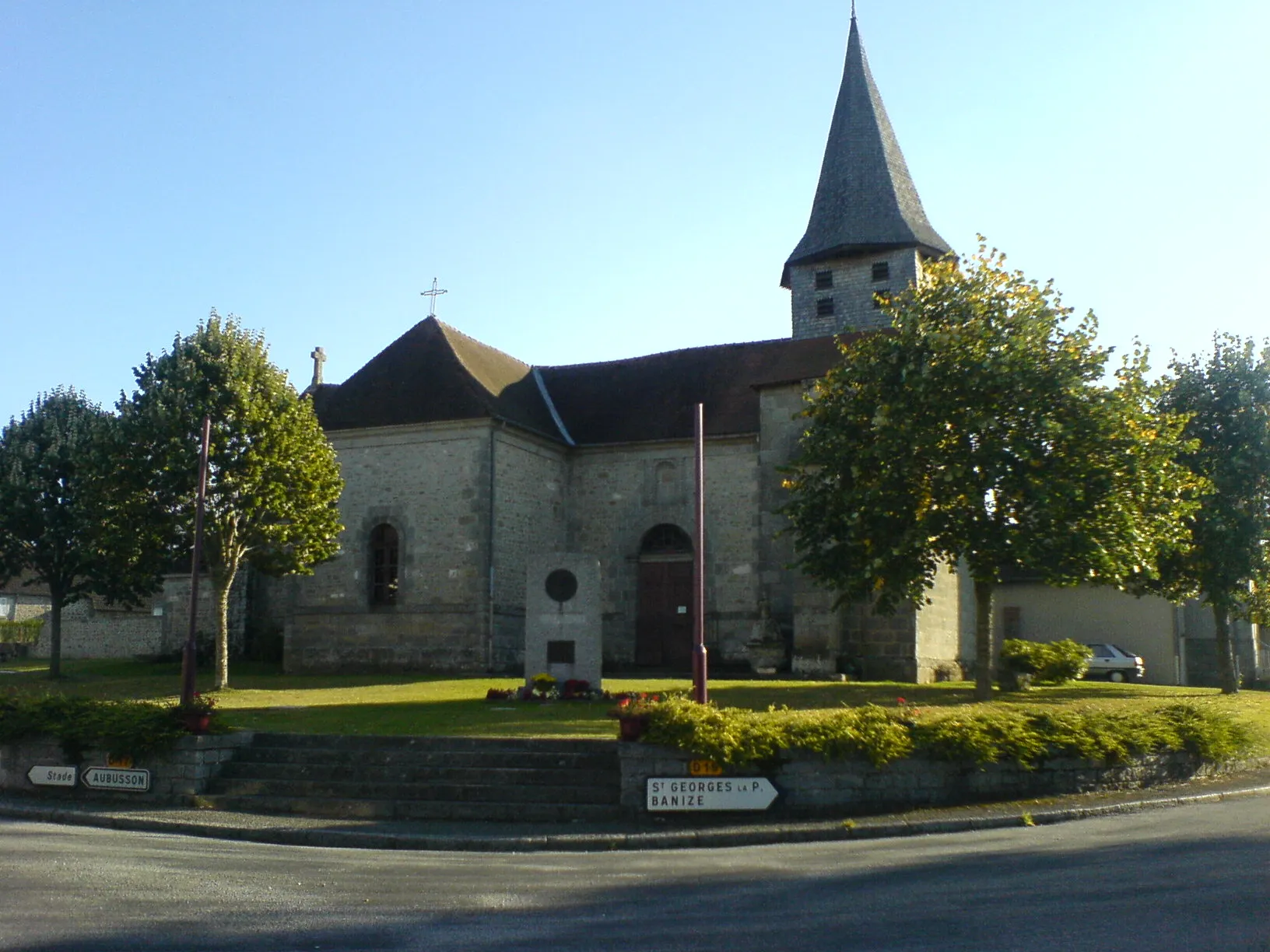 Photo showing: place du village