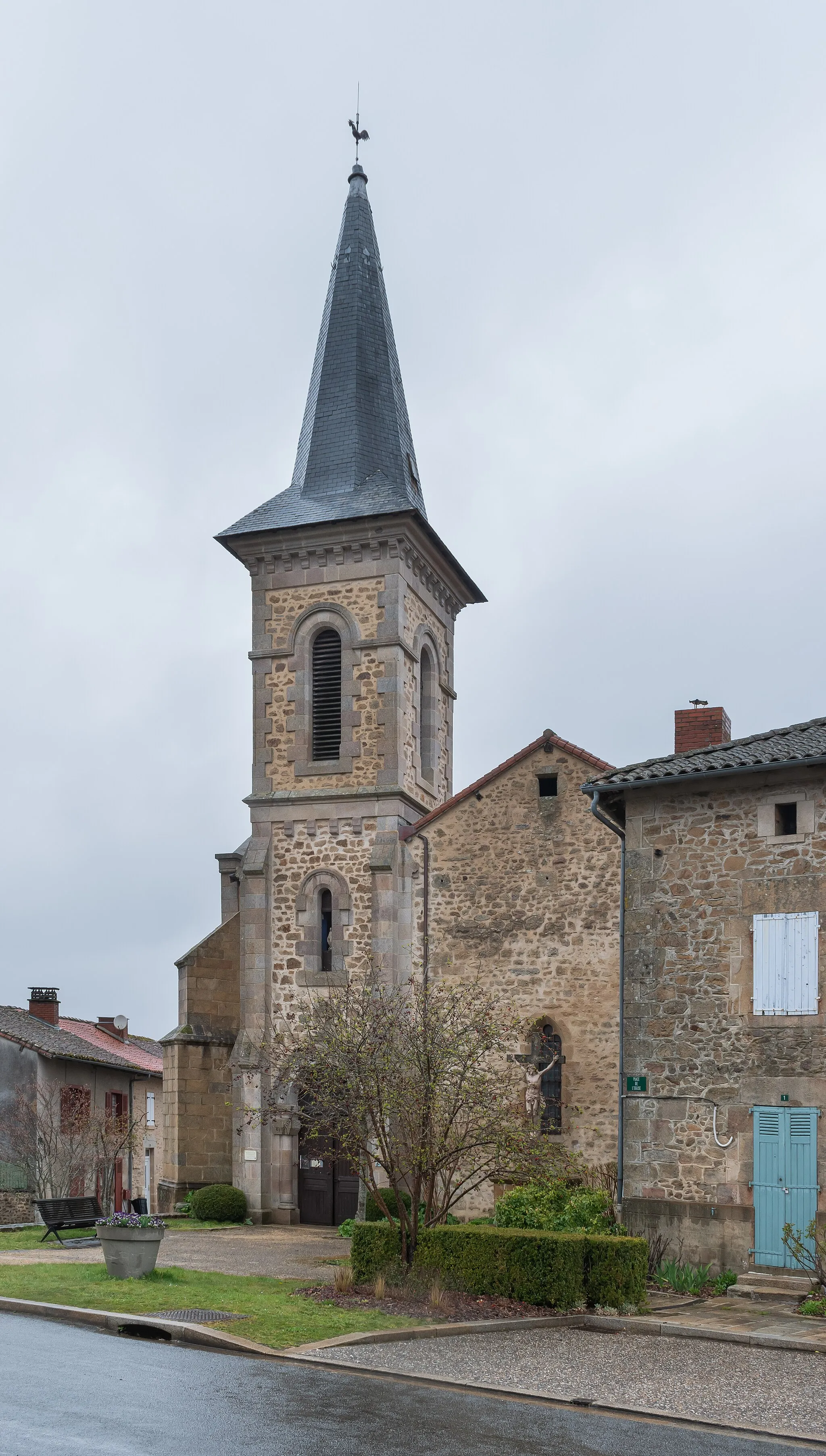 Photo showing: Saint Gaudentius of Brescia church in Saint-Jouvent, Haute-Vienne, France