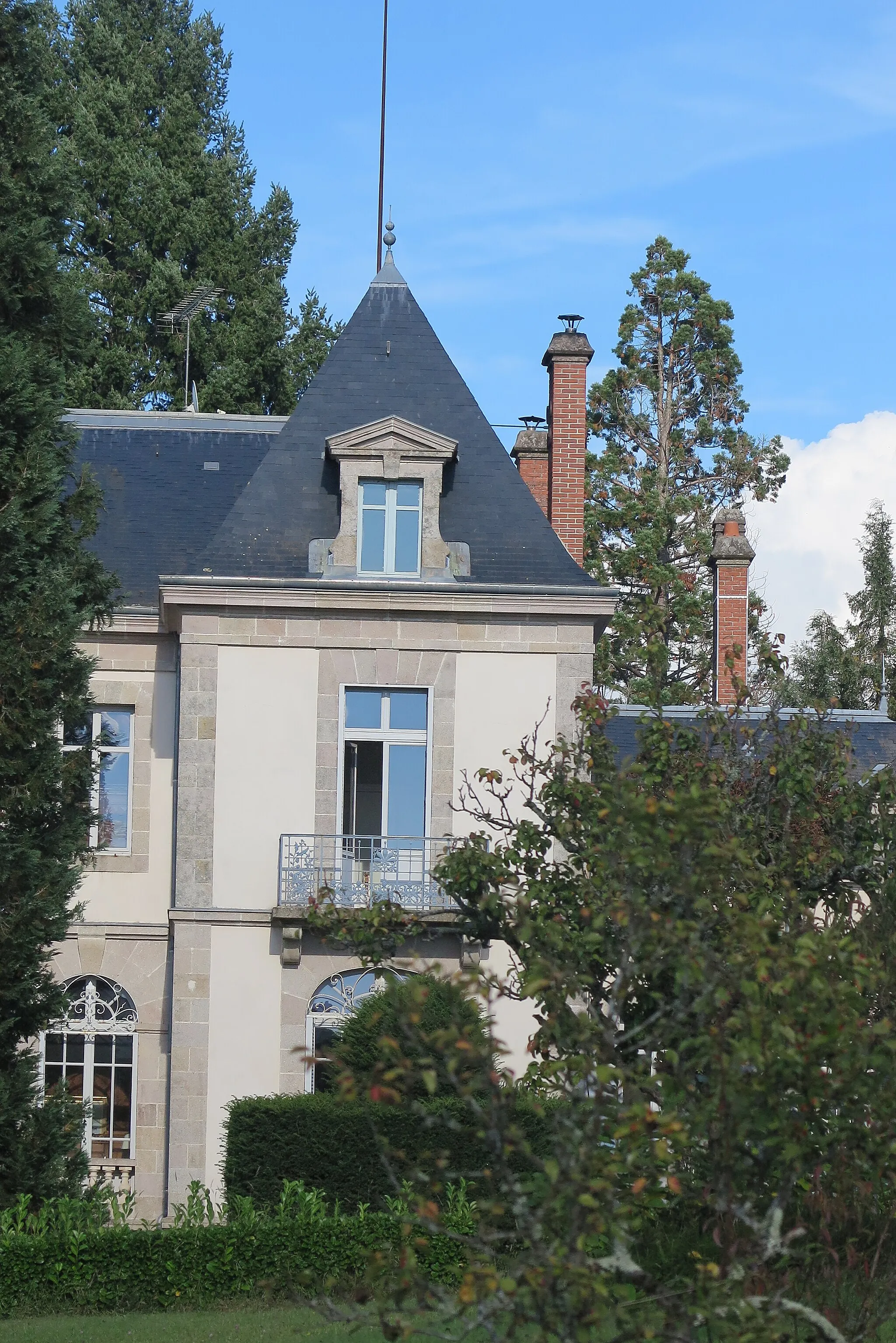 Photo showing: Château de Bessines - Bessines-sur-Gartempe