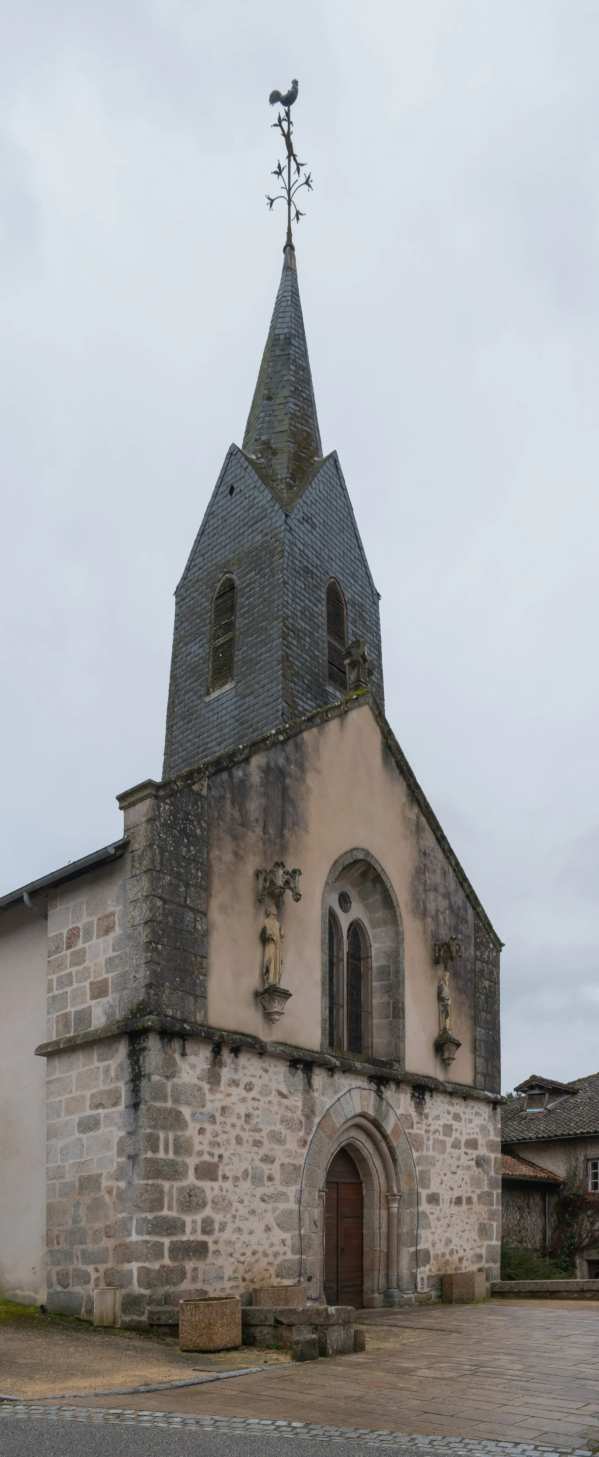 Photo showing: Saint Praejectus church in Saint-Priest-Taurion, Haute-Vienne, France