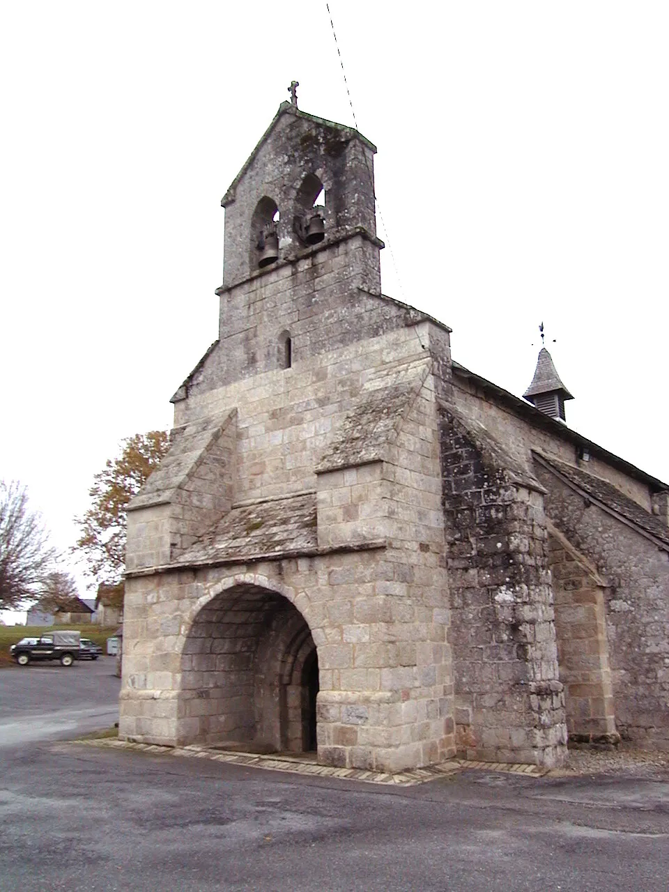 Photo showing: Church of Darnets, Corrèze, France