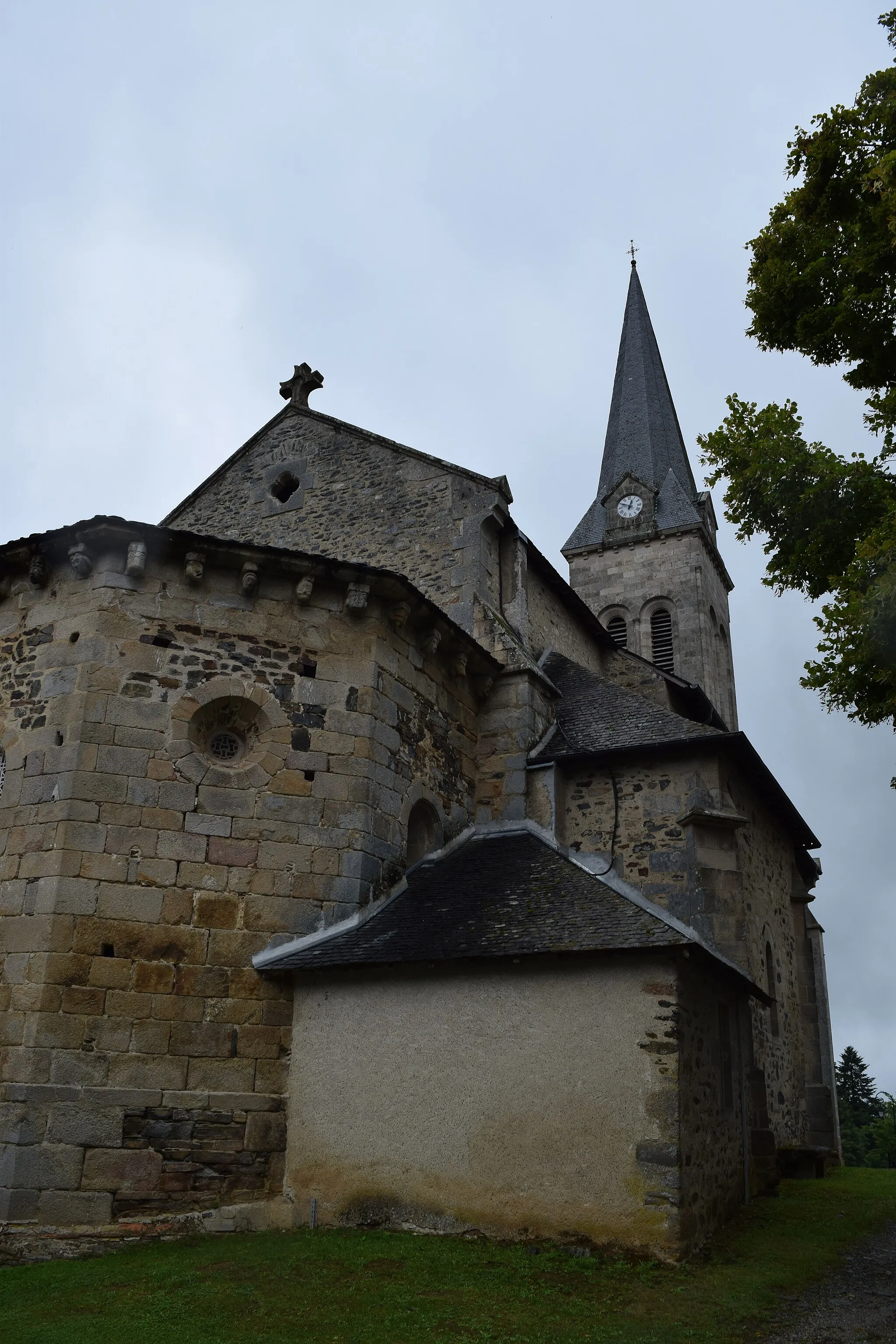 Photo showing: This building is indexed in the base Mérimée, a database of architectural heritage maintained by the French Ministry of Culture, under the reference PA00099895 .