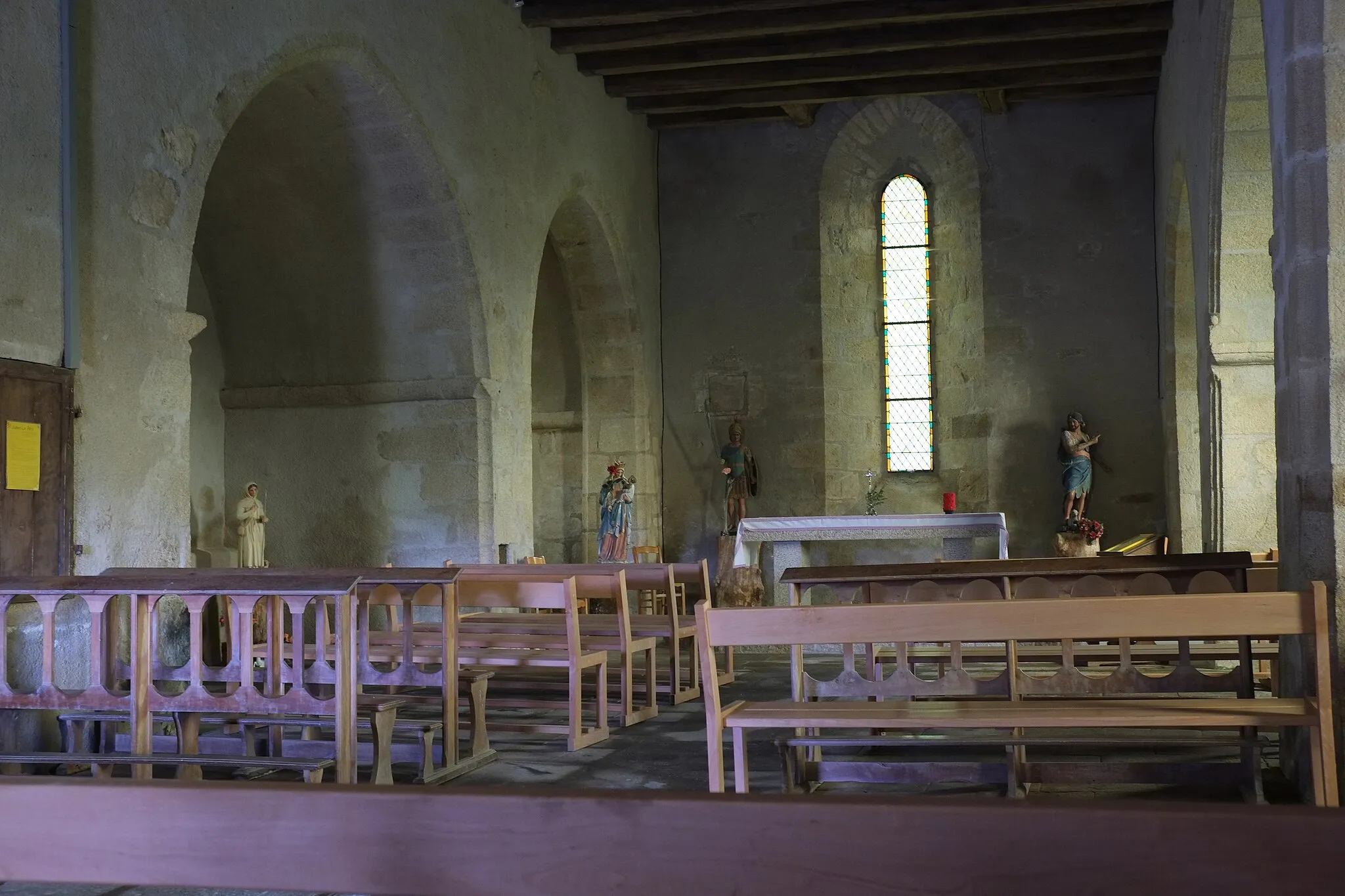 Photo showing: Kirche Saint Julien de Brioude in Saint-Julien-le-Petit im Département Haute-Vienne der Region Lomousin (Frankreich)