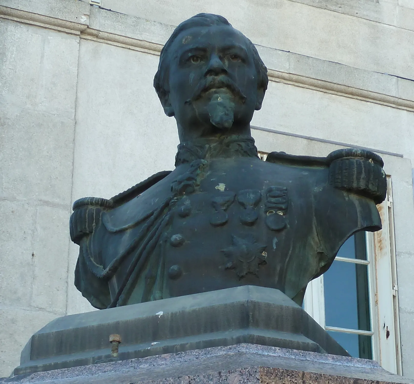 Photo showing: Bust of Joseph Emile Colson in St-Aubin-sur-Aire (Meuse, France)