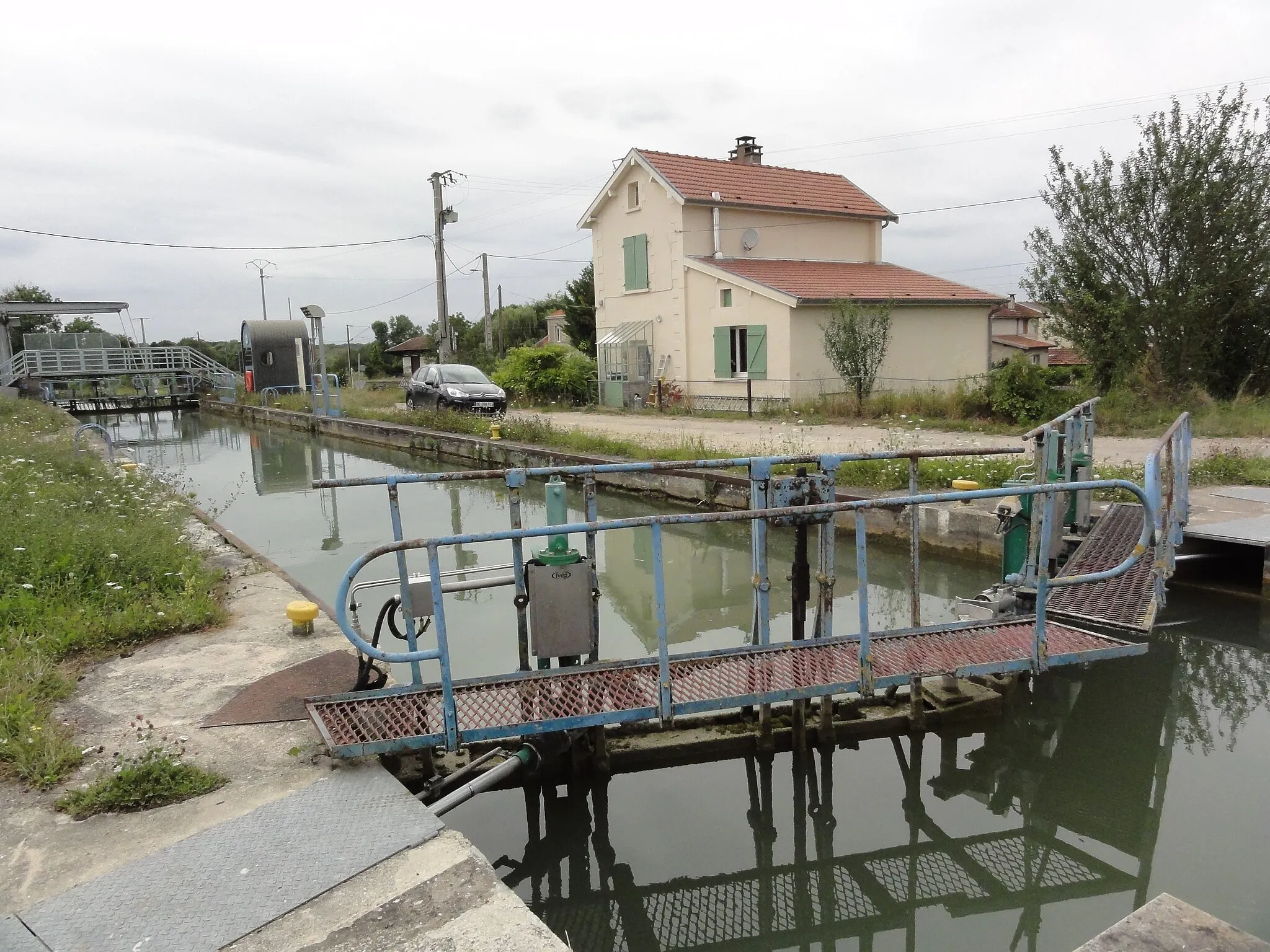 Photo showing: Val-d'Ornain (Meuse) Mussey, canal de la Marne au Rhin, écluse