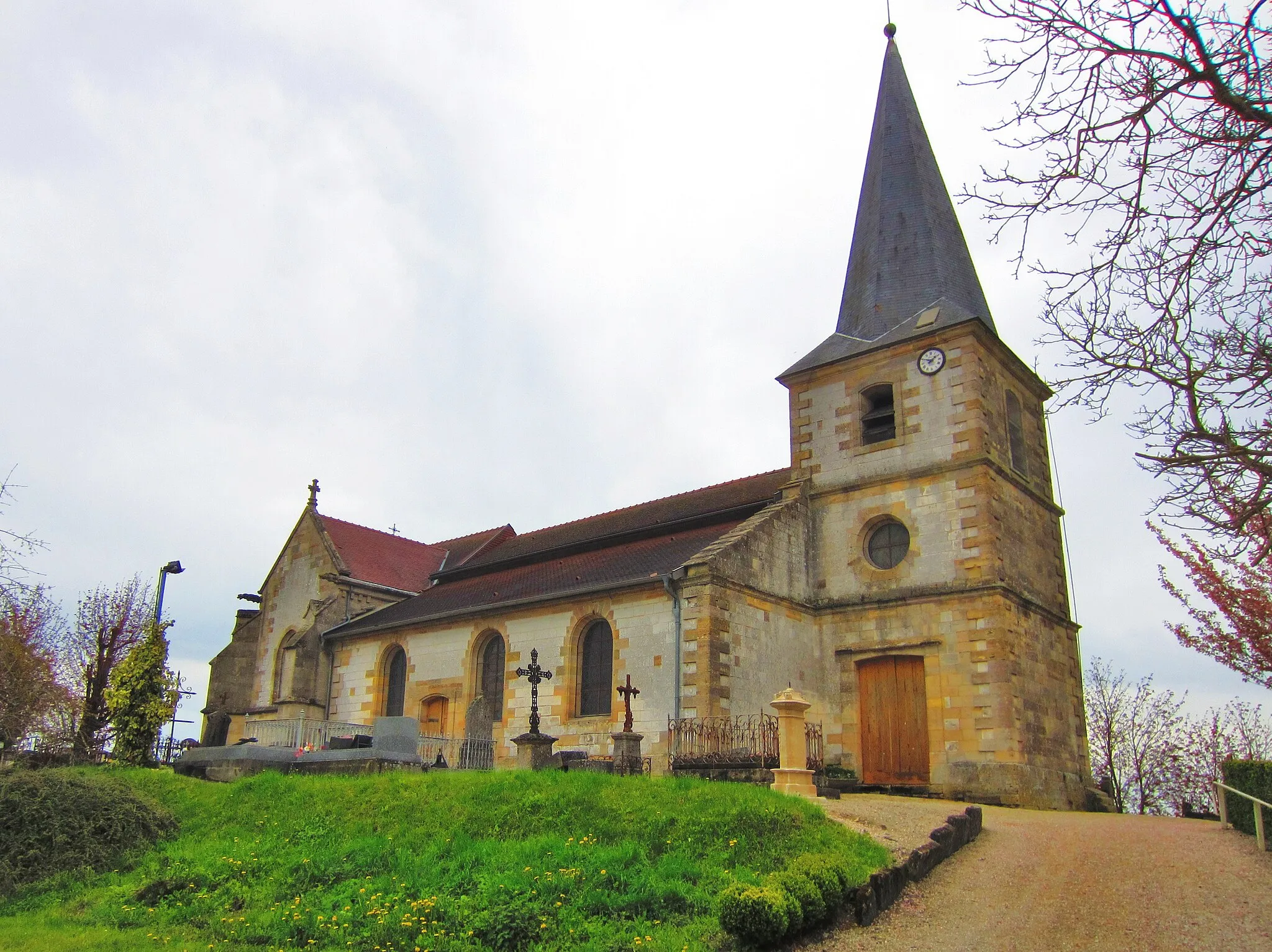 Photo showing: Vanault Dames church