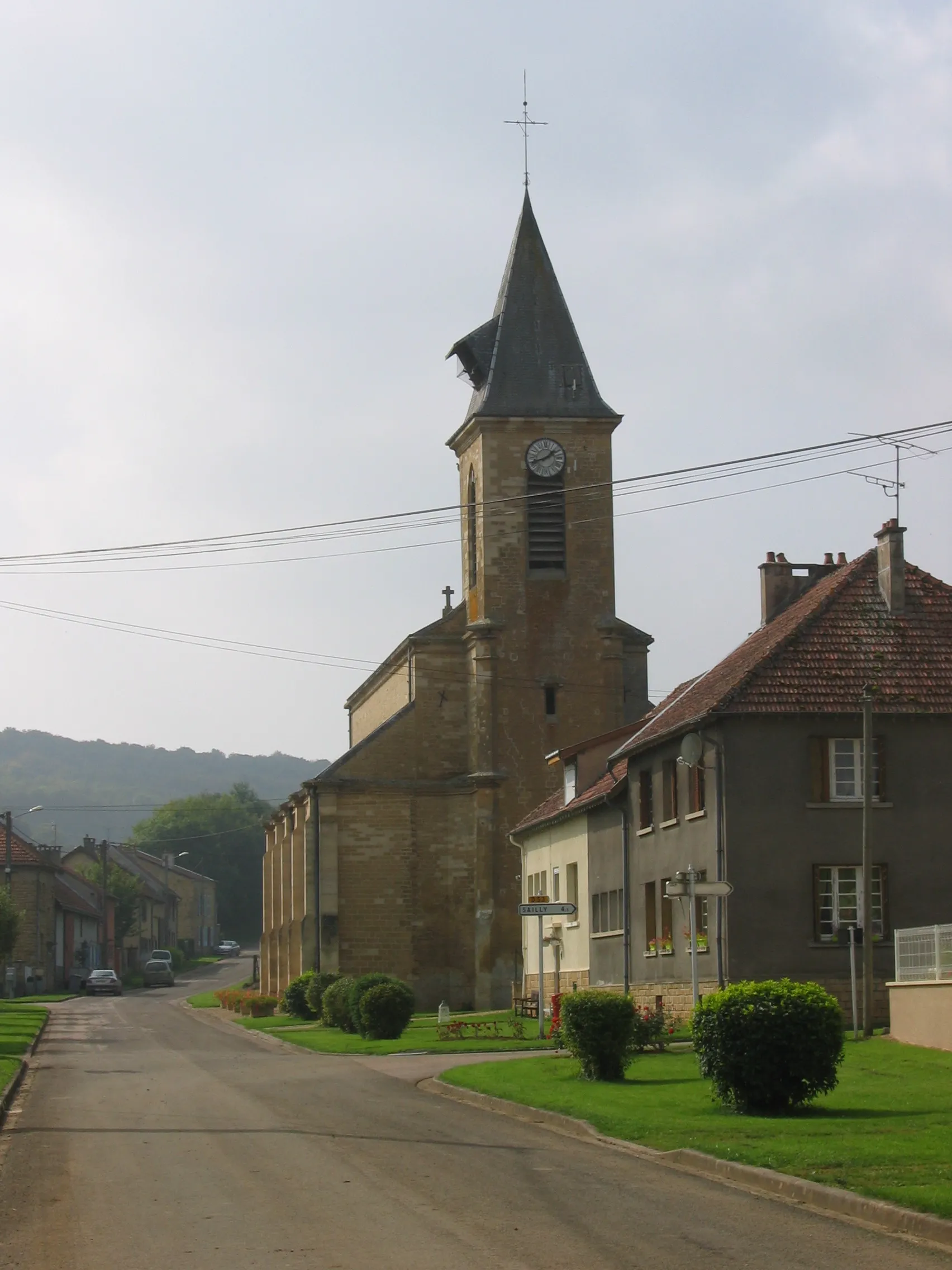 Photo showing: Vue de la rue principale de Malandry, Ardennes, France