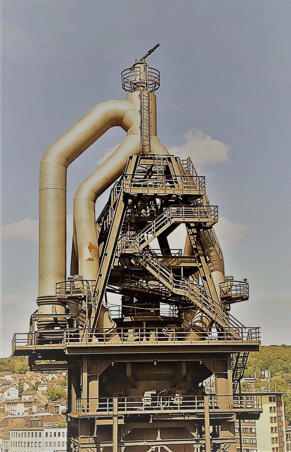 Photo showing: Blast furnace at Neunkircher Eisenwerk, Neunkirchen (Saar)