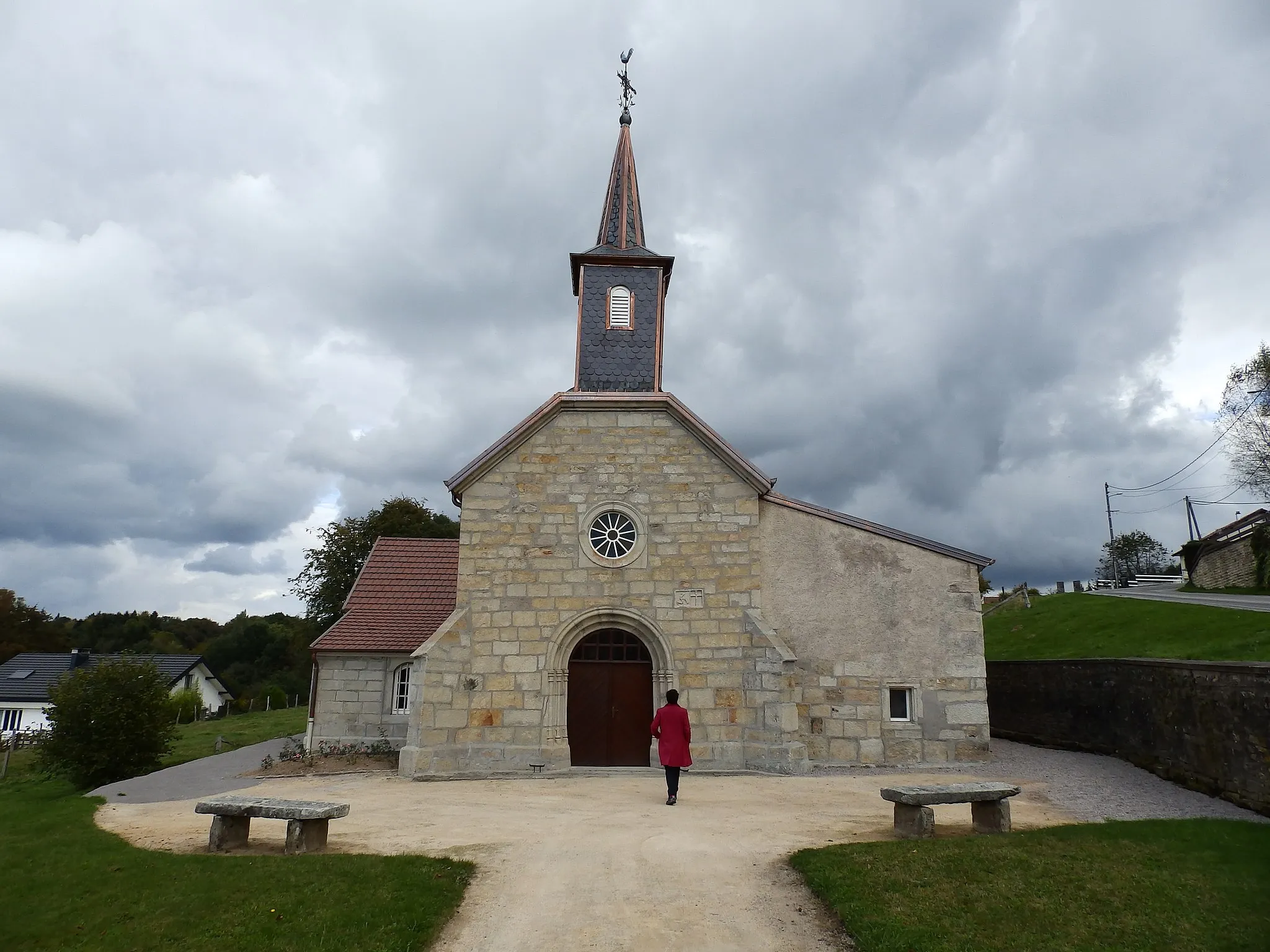 Photo showing: Chapelle Notre-Dame du Chardonneret de Thiélouze (commune d'Uzemain dans le département des Vosges (France) : façade